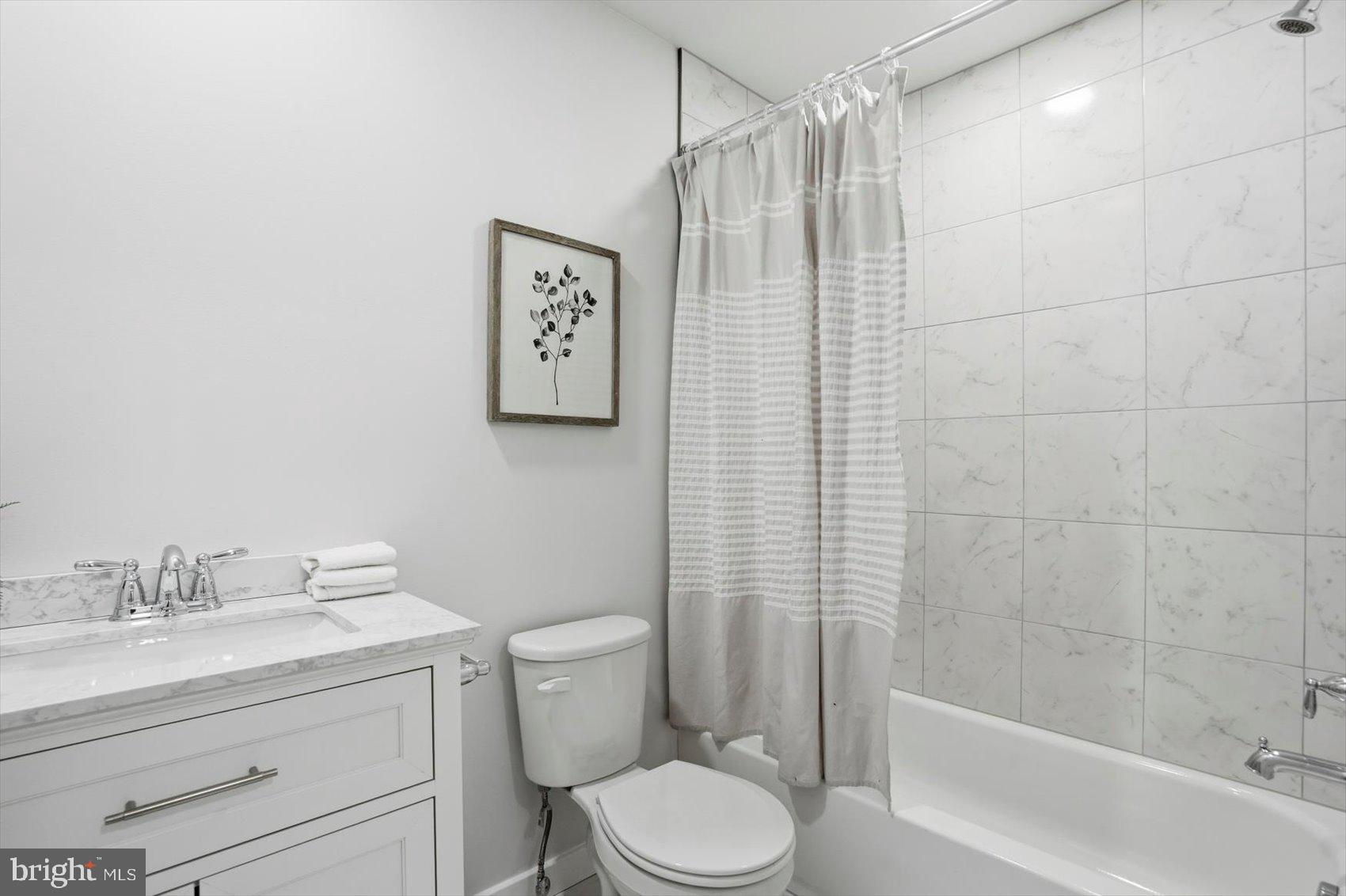 SUNNYFIELD ESTATES - Residential