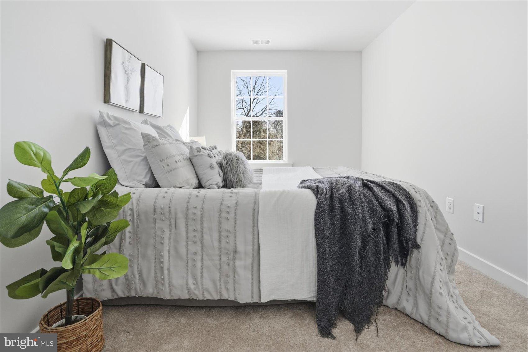 SUNNYFIELD ESTATES - Residential