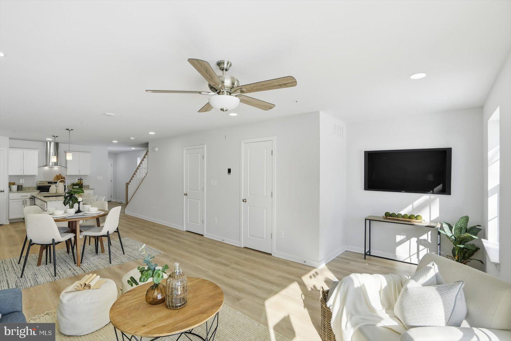 SUNNYFIELD ESTATES - Residential