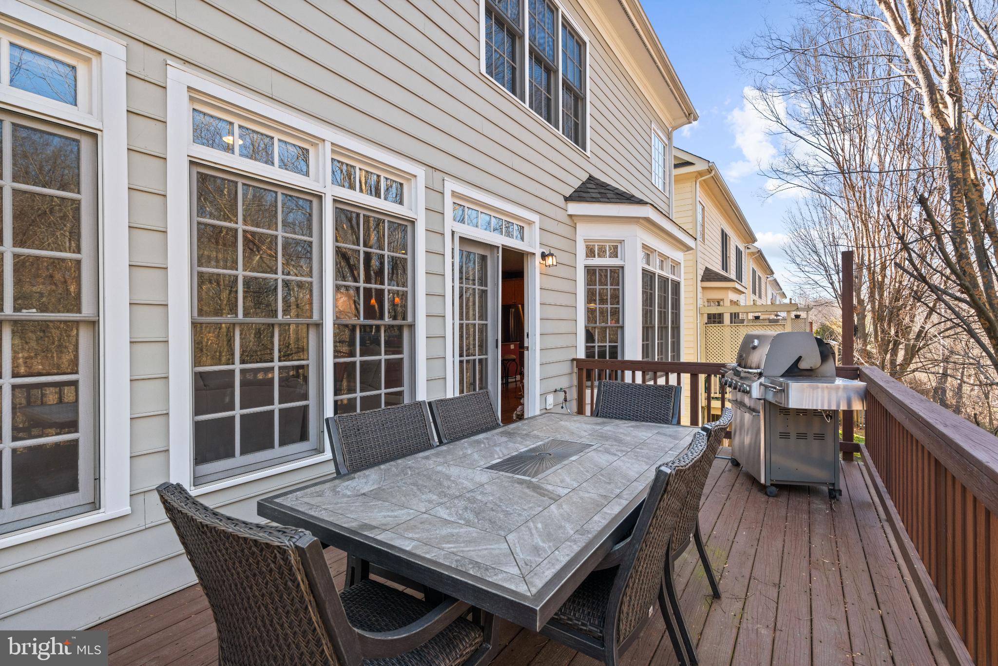 FALLSGROVE - Residential