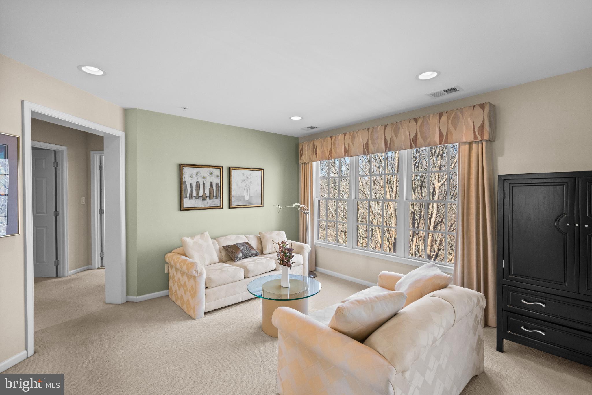 FALLSGROVE - Residential