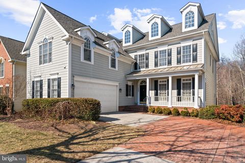 Photo of 509 Oak Knoll Terrace, ROCKVILLE, MD 20850 (MLS # MDMC2219190)