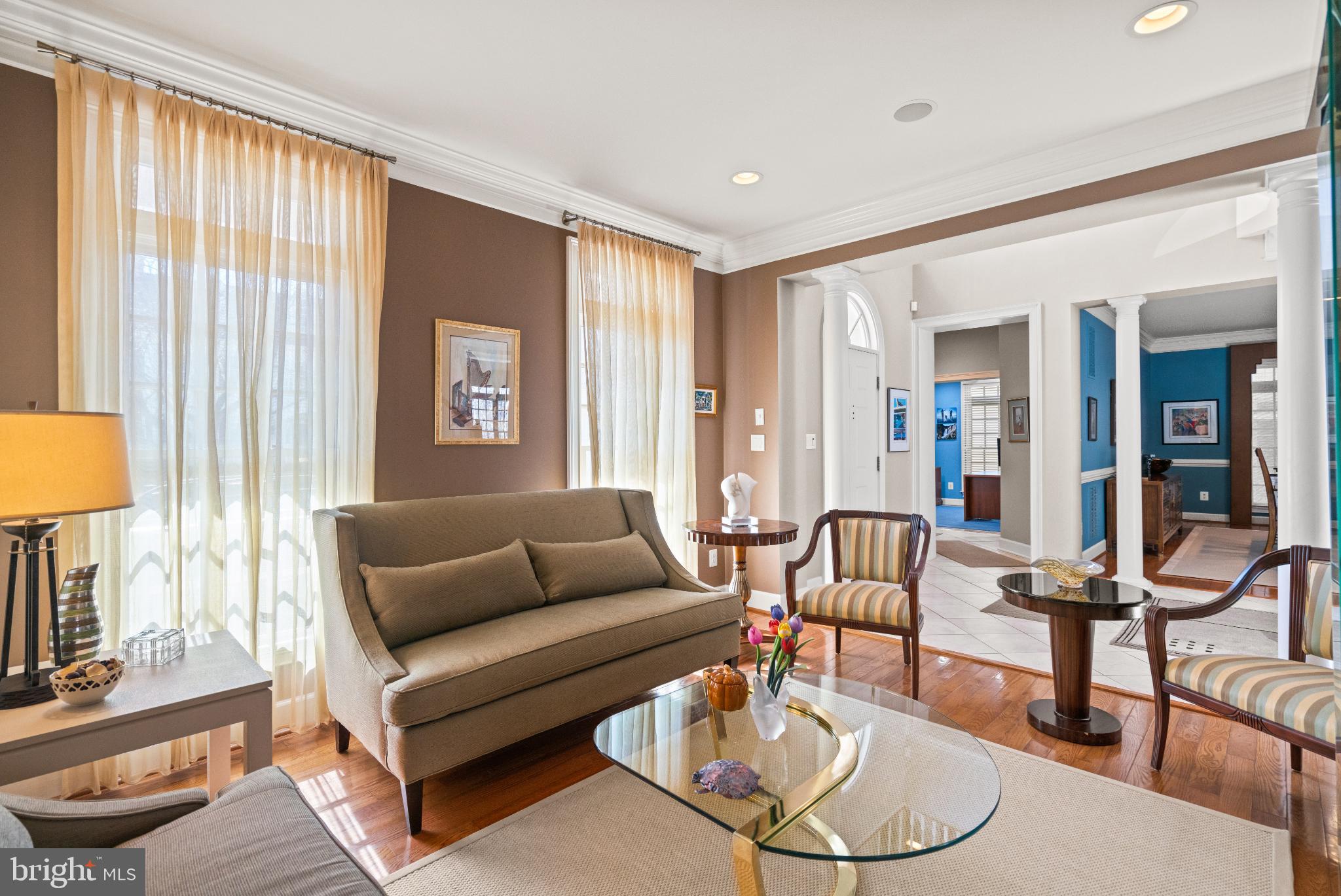 FALLSGROVE - Residential