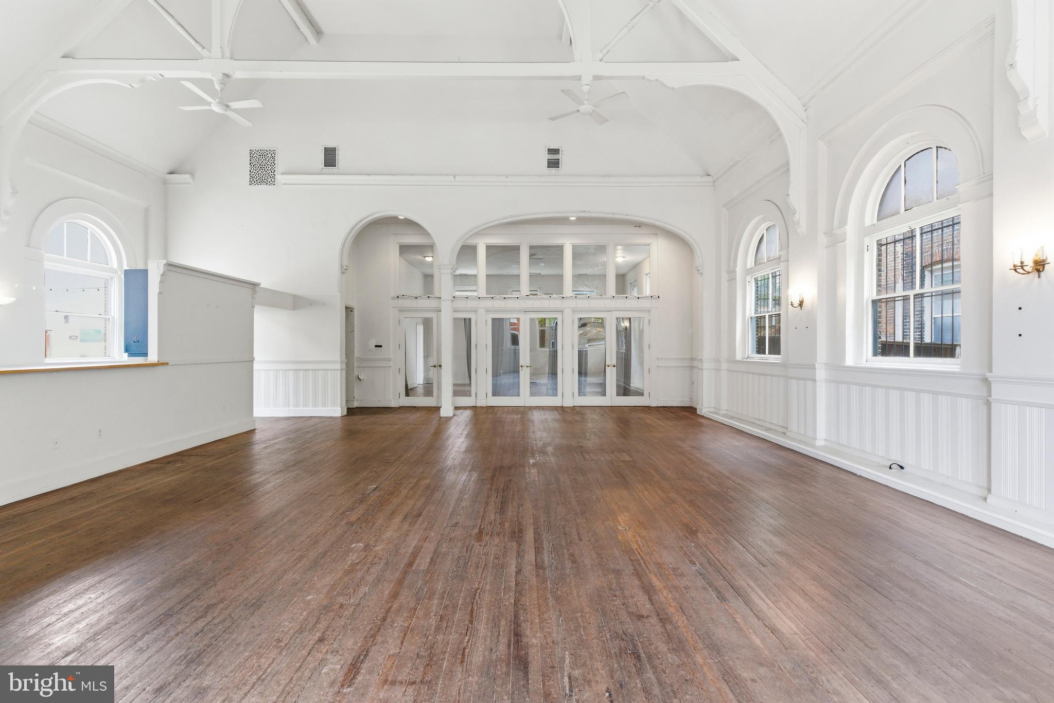 FEDERAL HILL HISTORIC DISTRICT - Commercial Sale