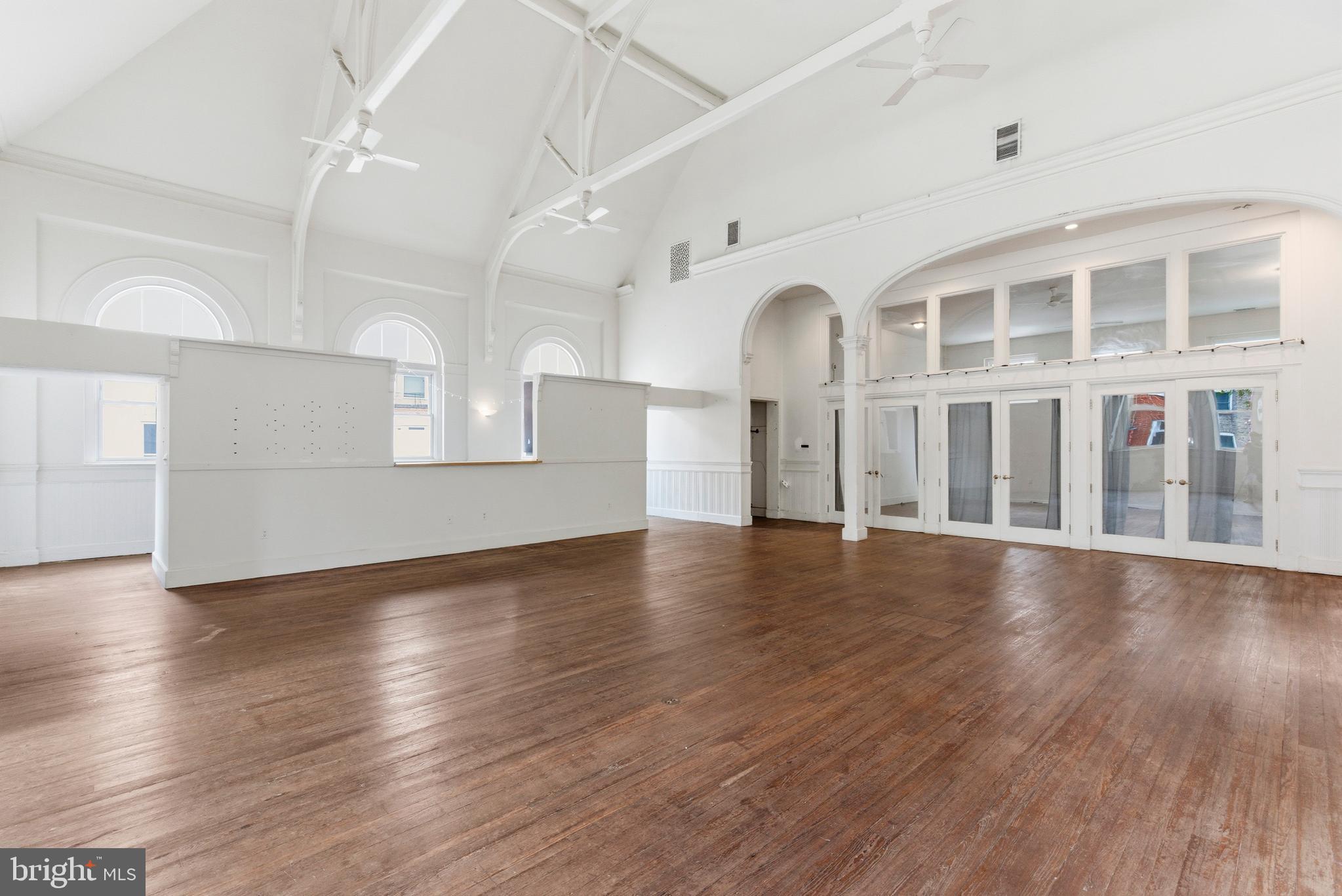 FEDERAL HILL HISTORIC DISTRICT - Commercial Sale