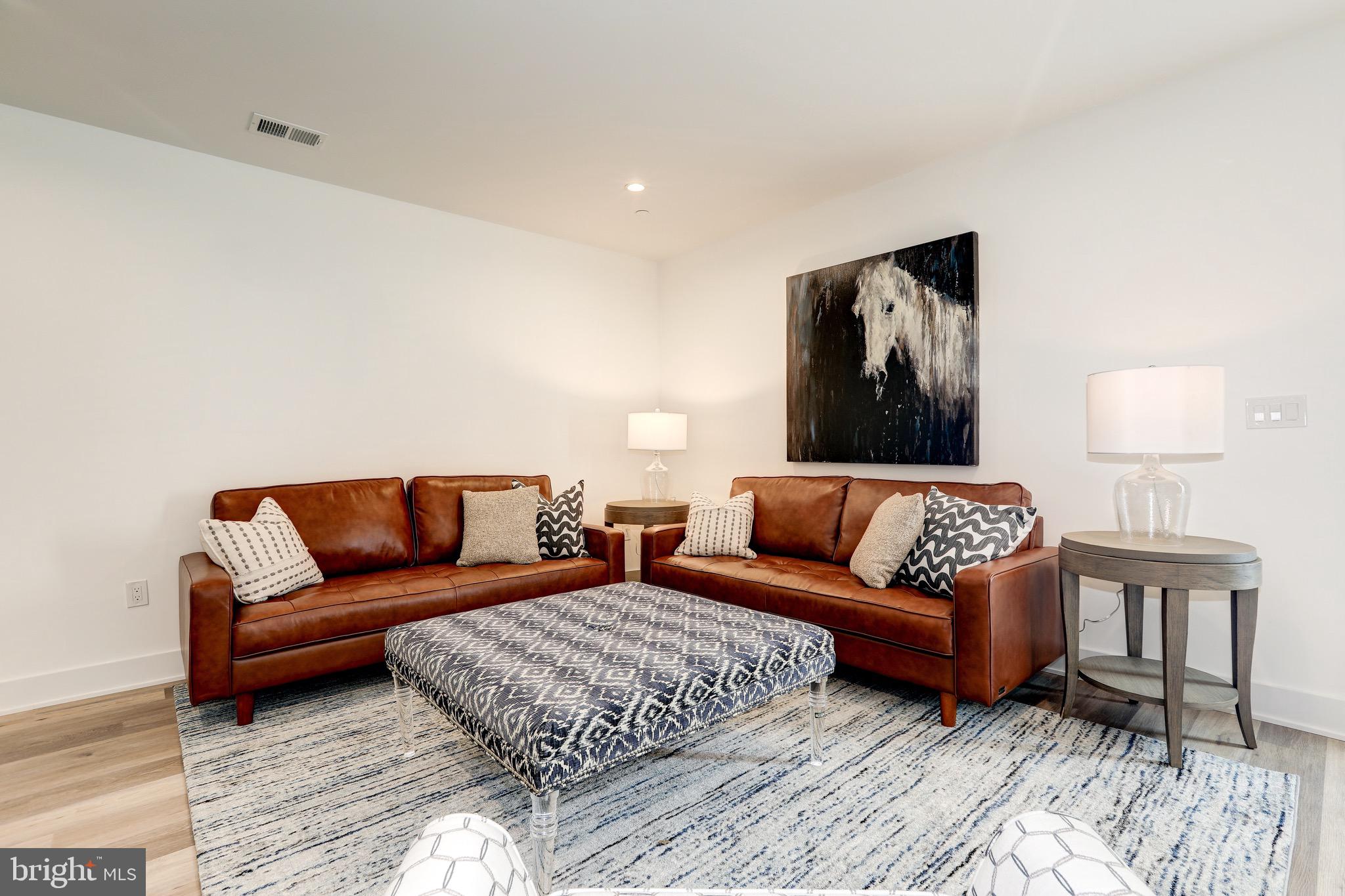GARRETT PARK ESTATES - Residential