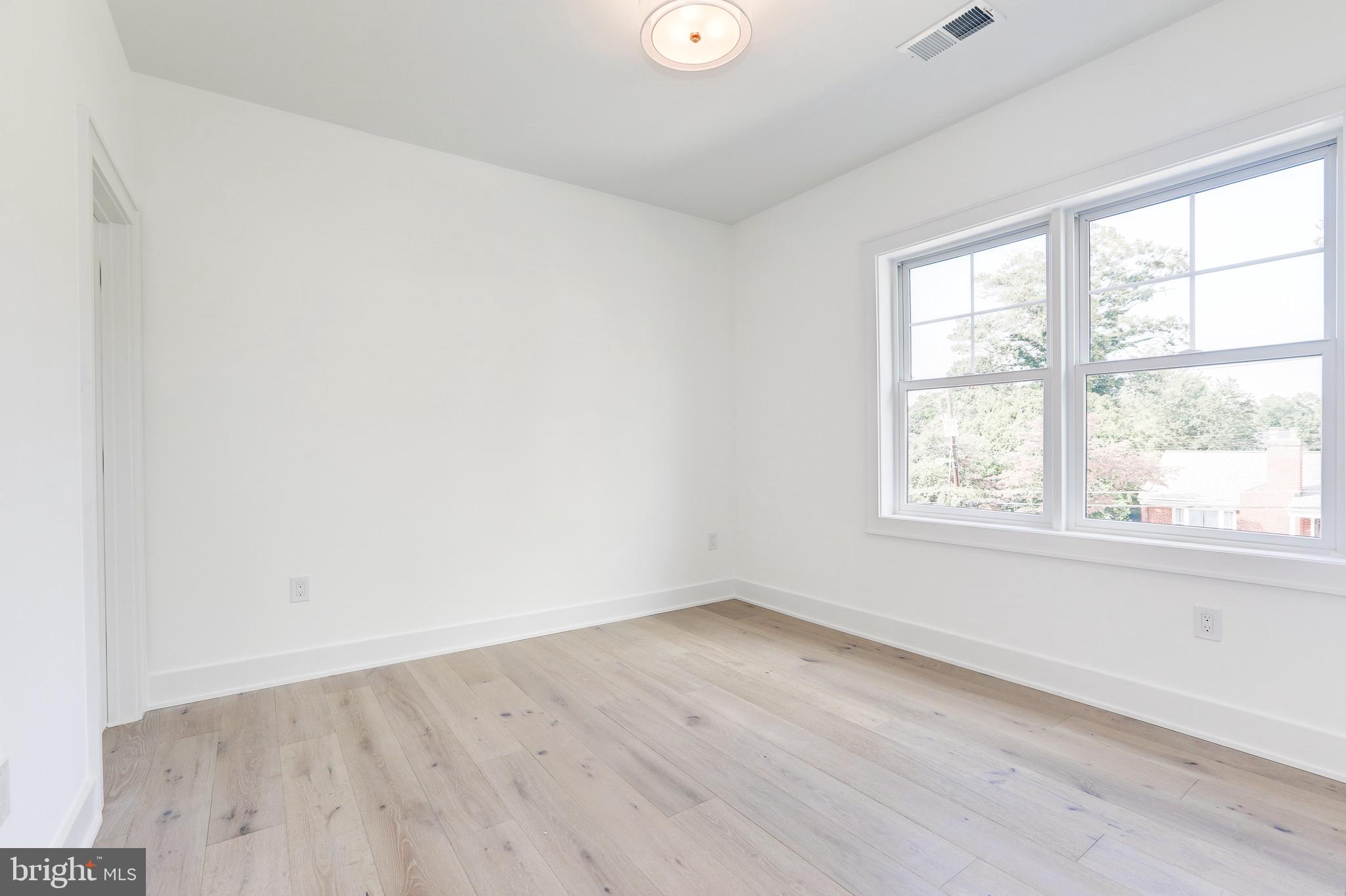 GARRETT PARK ESTATES - Residential