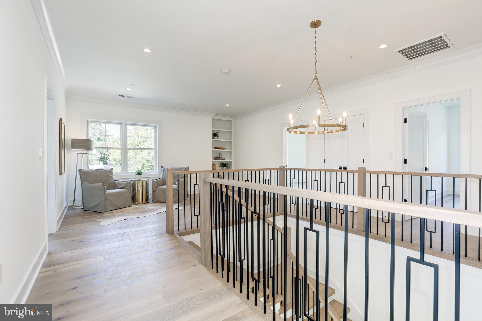GARRETT PARK ESTATES - Residential
