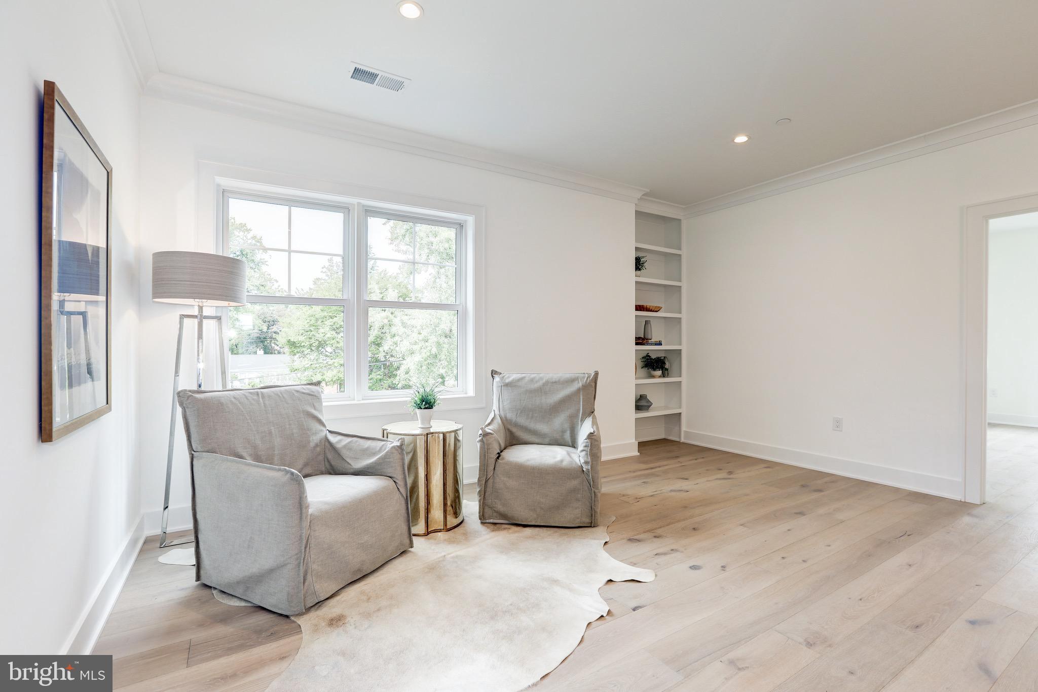 GARRETT PARK ESTATES - Residential