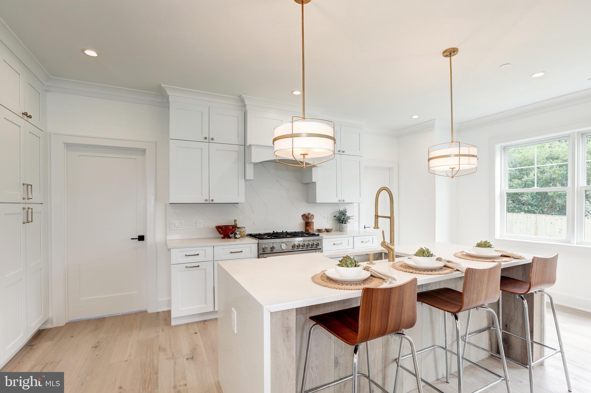 GARRETT PARK ESTATES - Residential