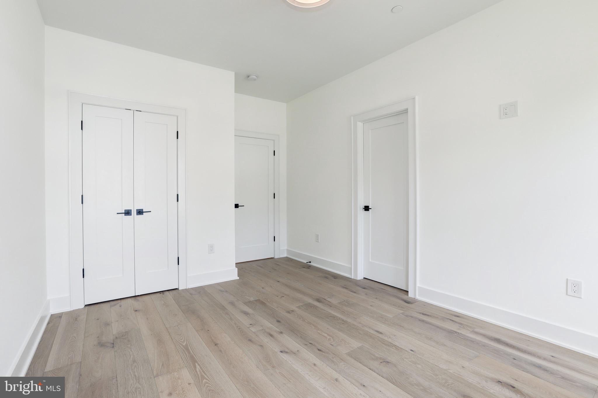 GARRETT PARK ESTATES - Residential