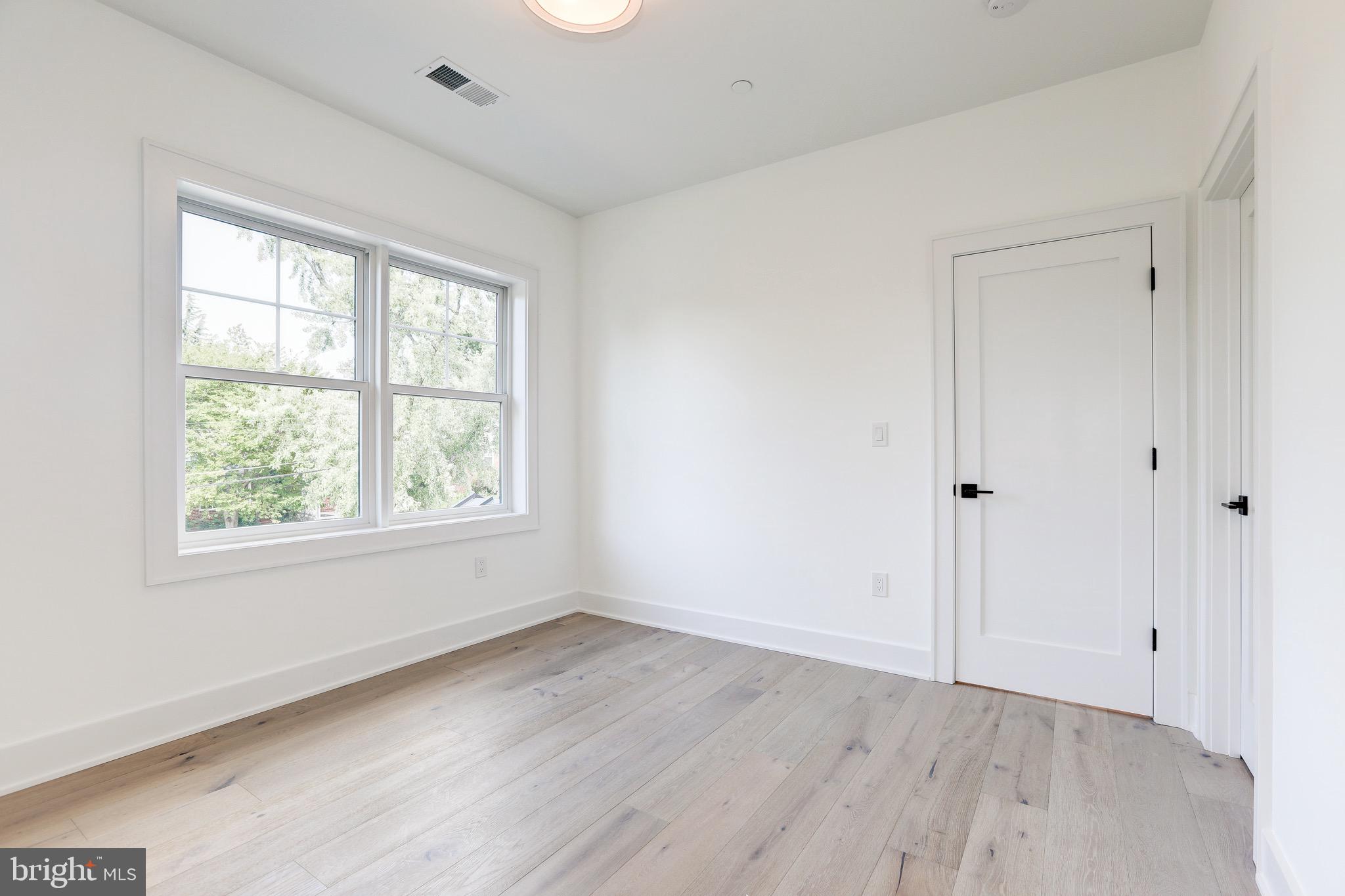 GARRETT PARK ESTATES - Residential