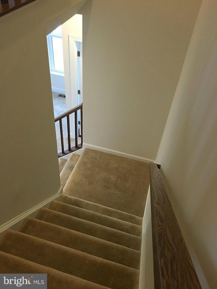 BRAMBLETON LANDBAY 3 - Residential Lease