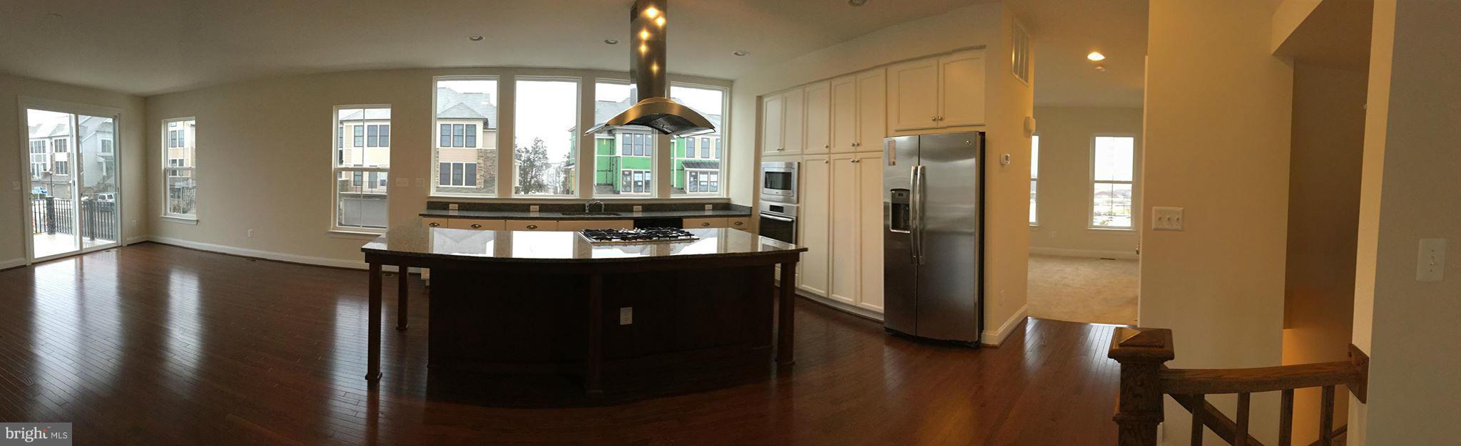 BRAMBLETON LANDBAY 3 - Residential Lease