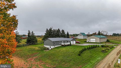 514 KIDNEY RD GENESEE PA 16941