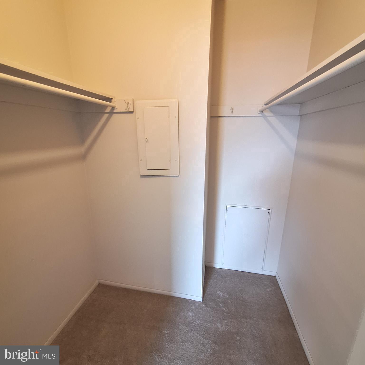 HILLTOP - Residential