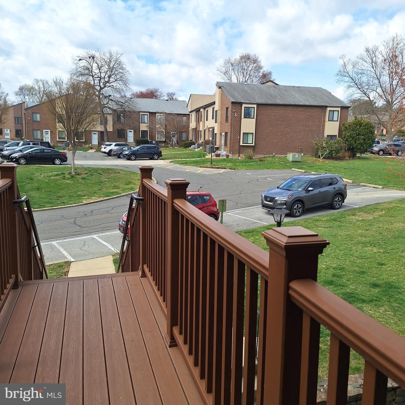 HILLTOP - Residential