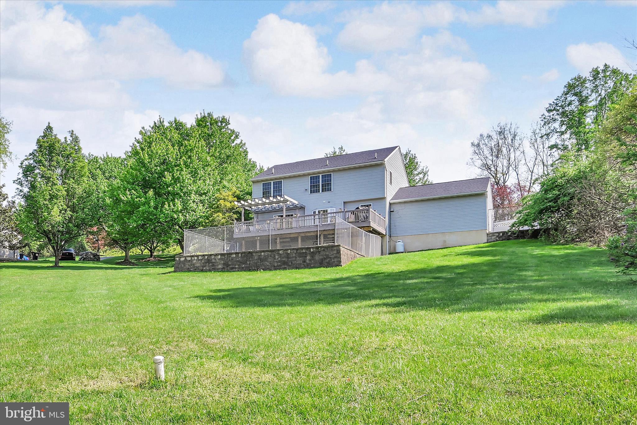 RIDGEVIEW - Residential