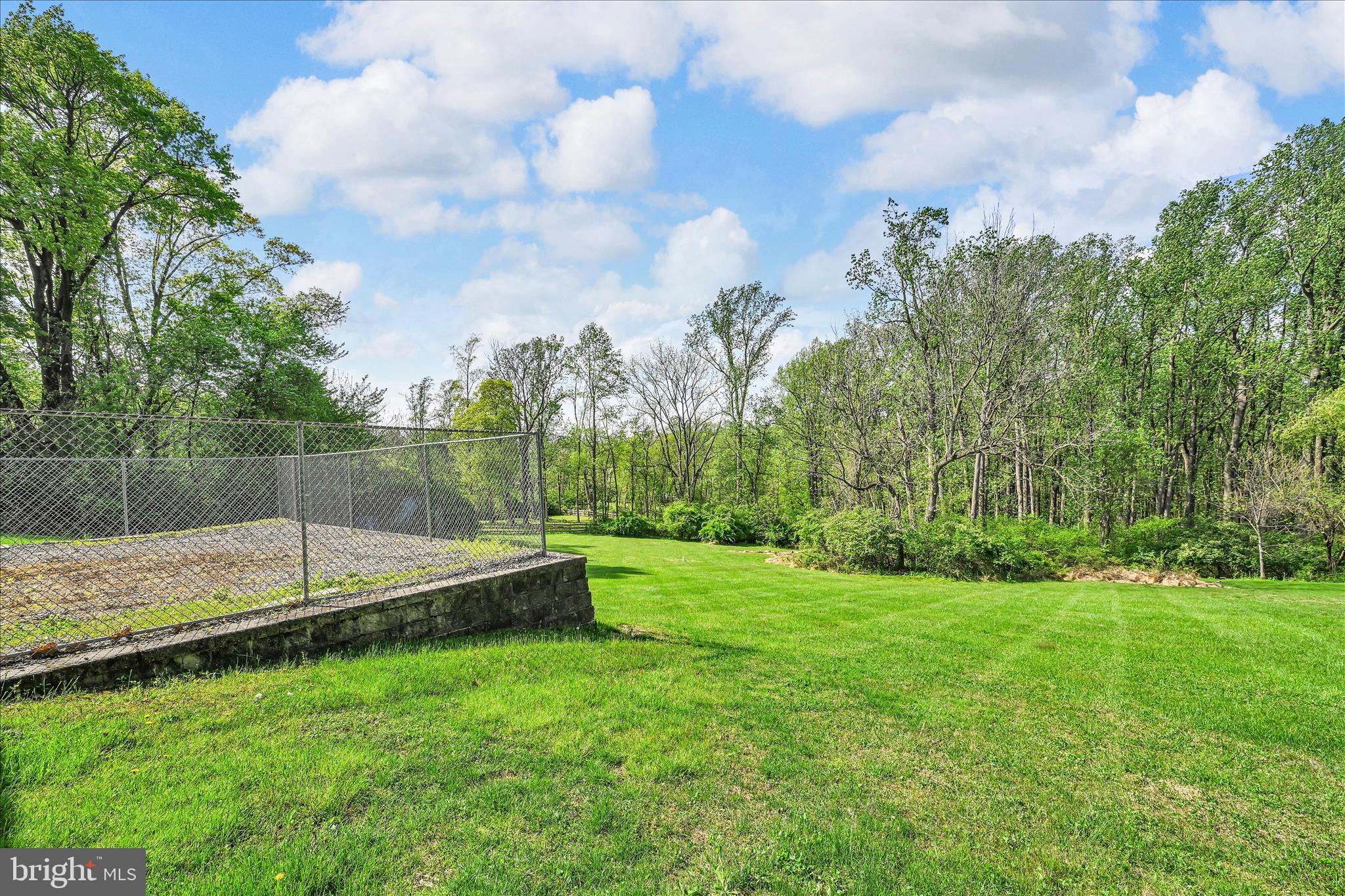 RIDGEVIEW - Residential