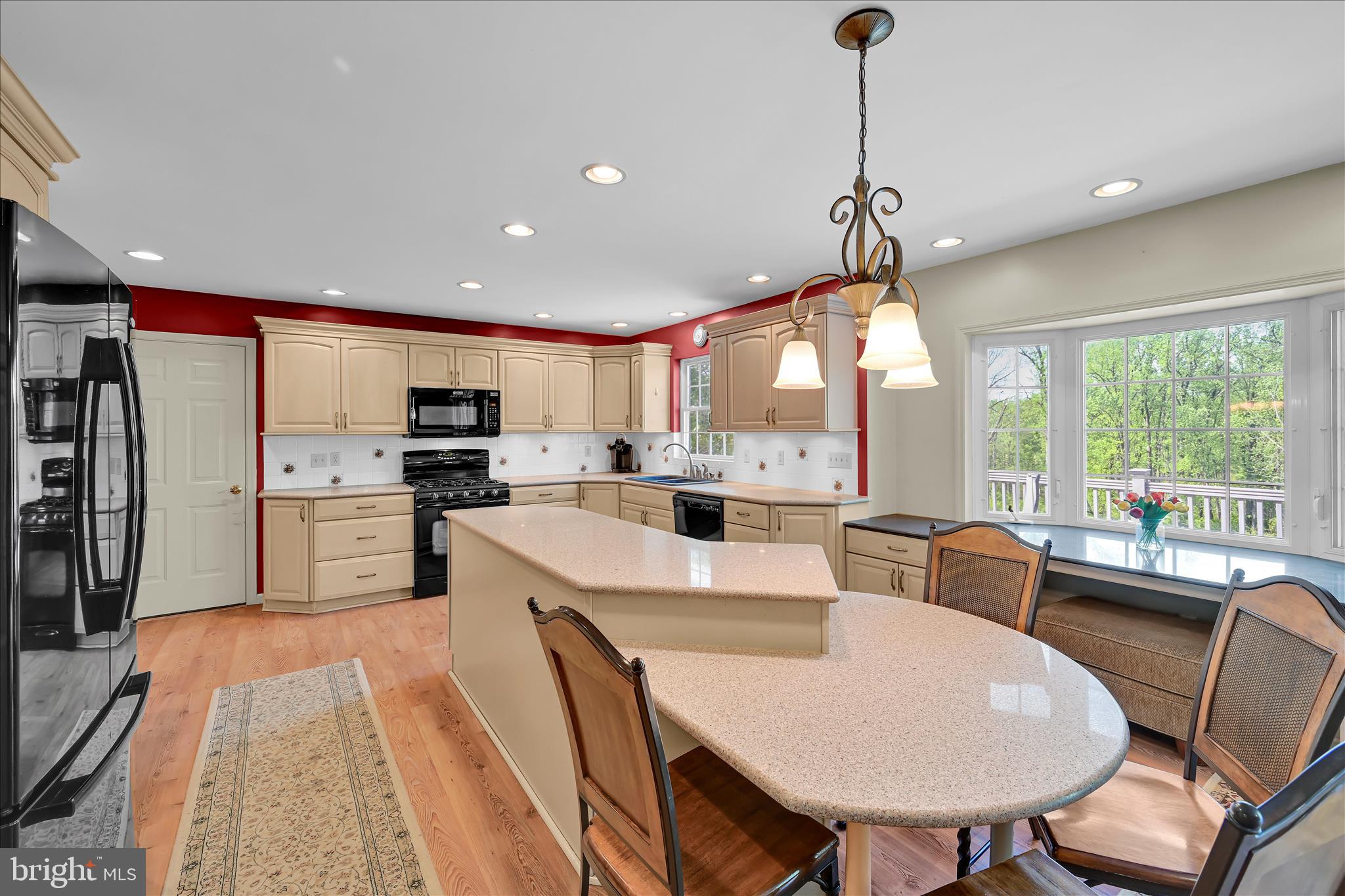 RIDGEVIEW - Residential