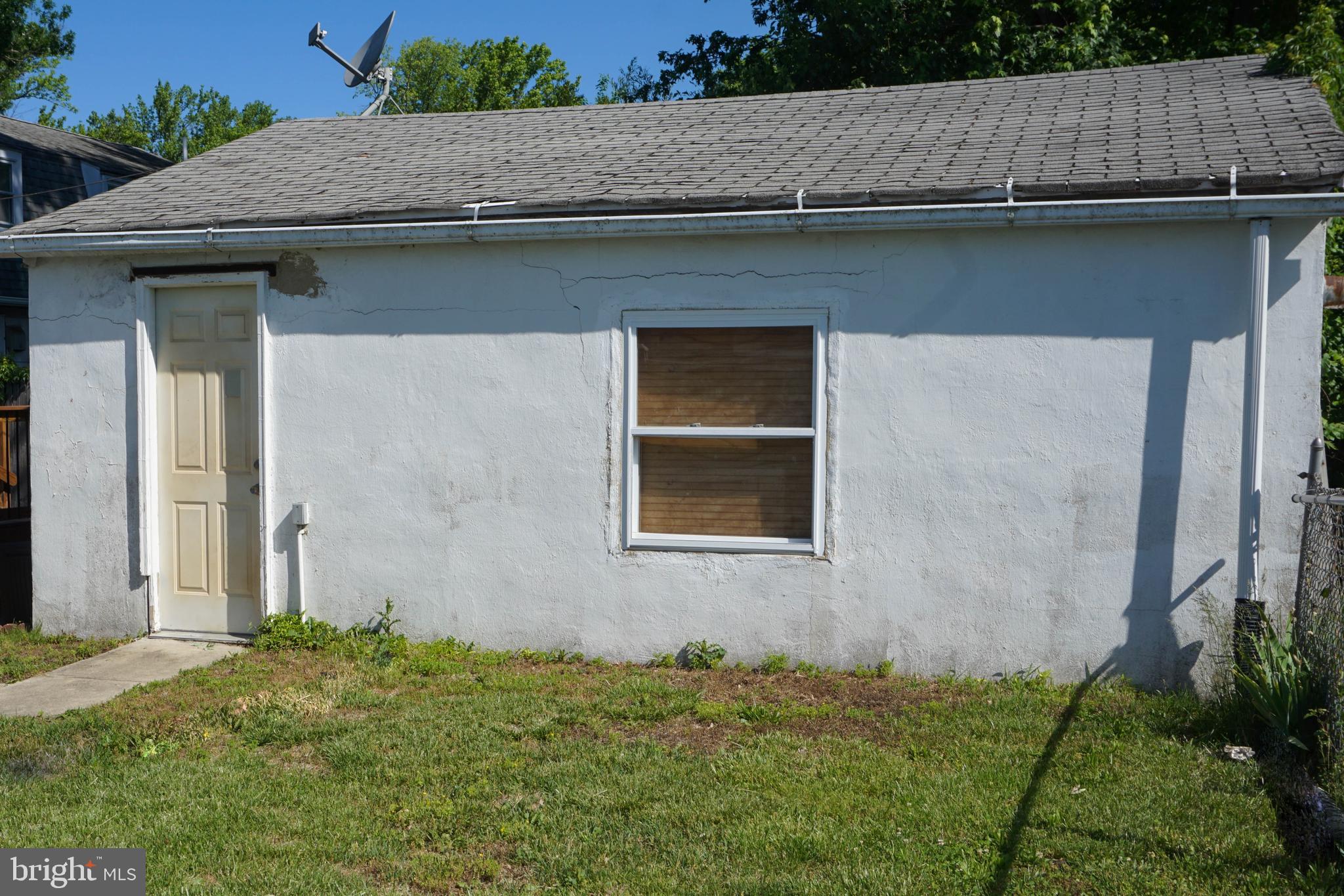 16 CLEVELAND AVENUE