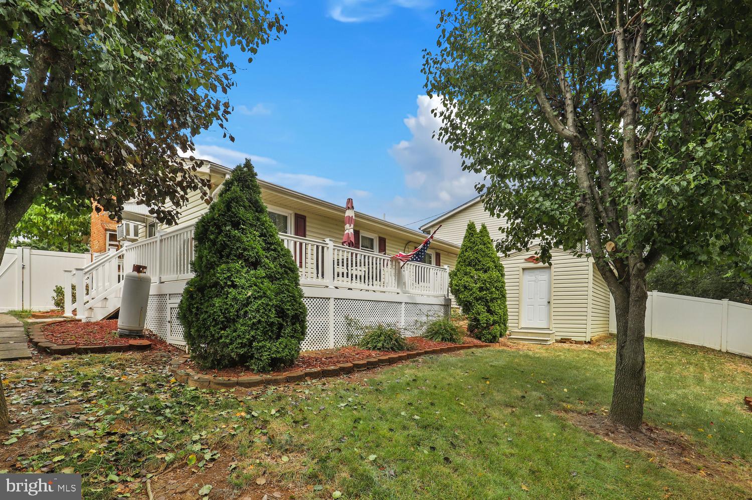 WINCHESTER CITY - Residential