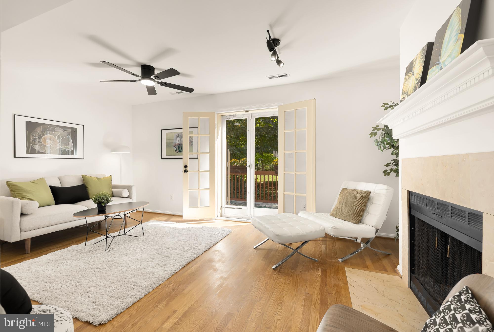 KENWOOD FOREST - Residential