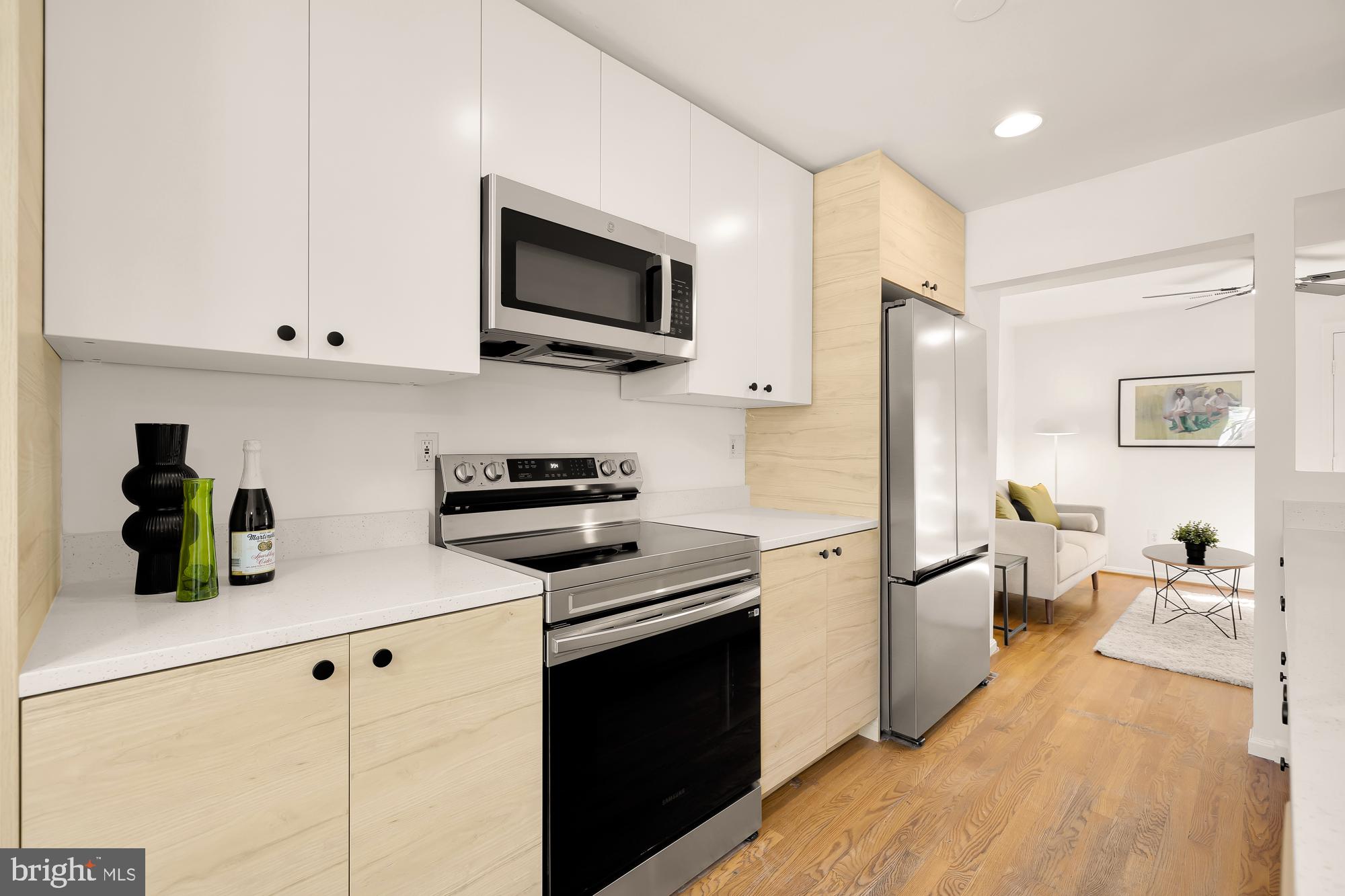 KENWOOD FOREST - Residential