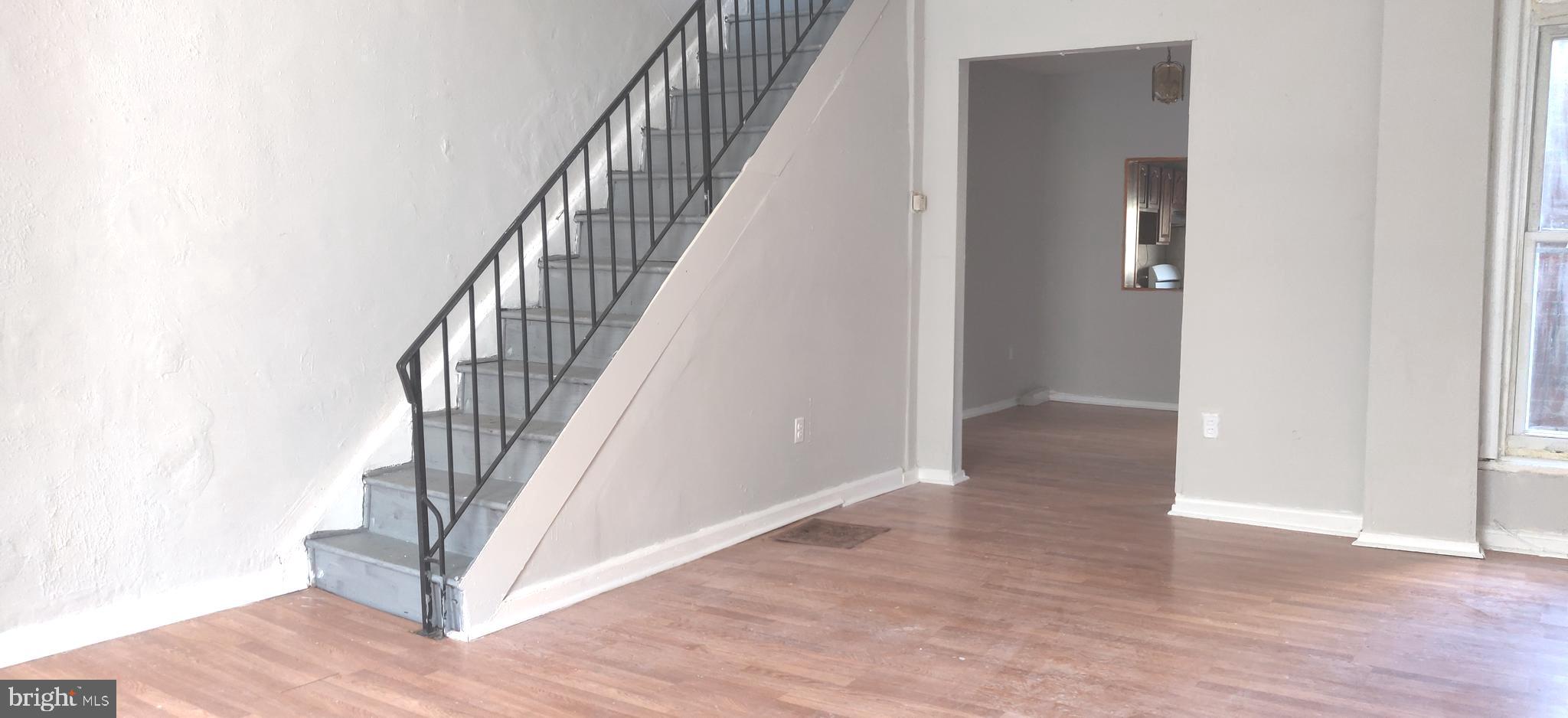 .**GREAT STARTER HOME IN FRANKLINVILLE**This 3 bed/1 bath located right off Roosevelt Blvd is not only a good value for the price, it is in a prime location. Enter up the classic Philly front porch to your open living/dining floor plan. Both areas are spacious and can accommodate all your furnishings. The semi separate kitchen is eat in and has a fresh feel with crisp white cabinets and window to dining room making entertaining a breeze and allowing conversations to flow effortlessly. Upstairs you will find 3 true bright bedrooms and a hallway bath that has a nice vanity and shower/tub combo. The basement is clean and good for storage. Schedule your showing today or call for a private tour.