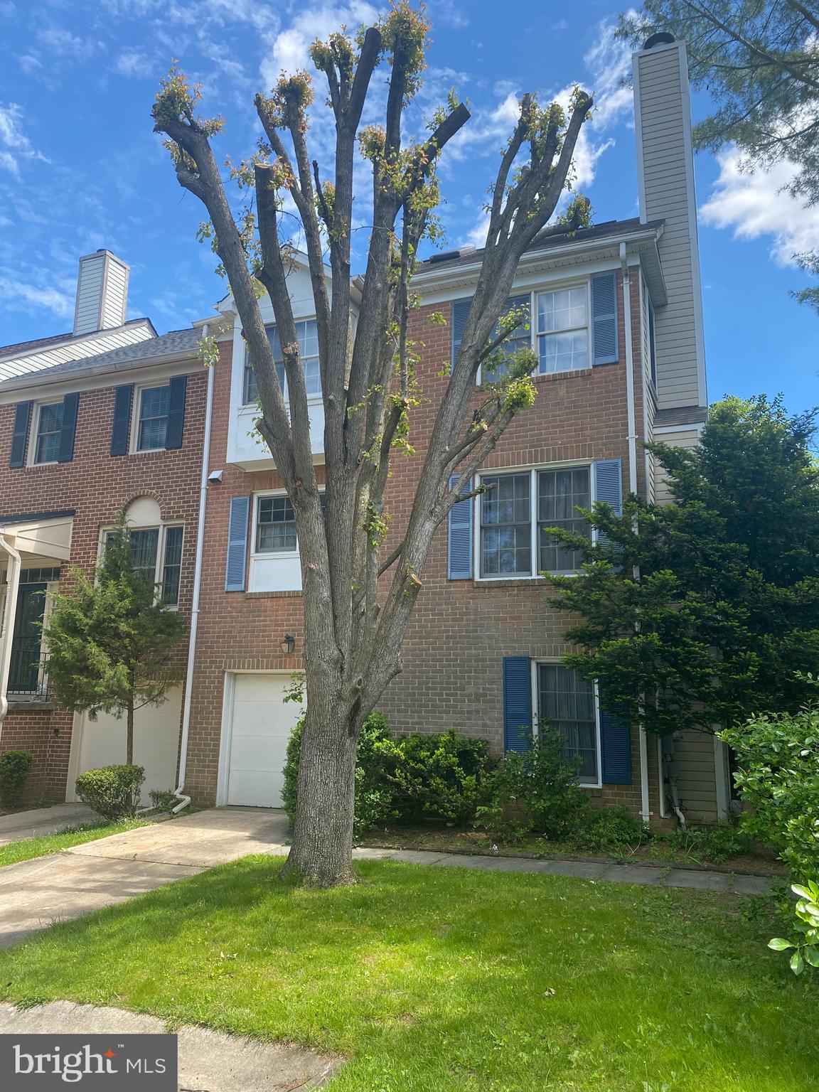 THE REACH - Residential