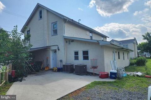 Photo of 203 E Cedarville Rd #2ND FLOOR, POTTSTOWN, PA 19465 (MLS # PACT2116770)