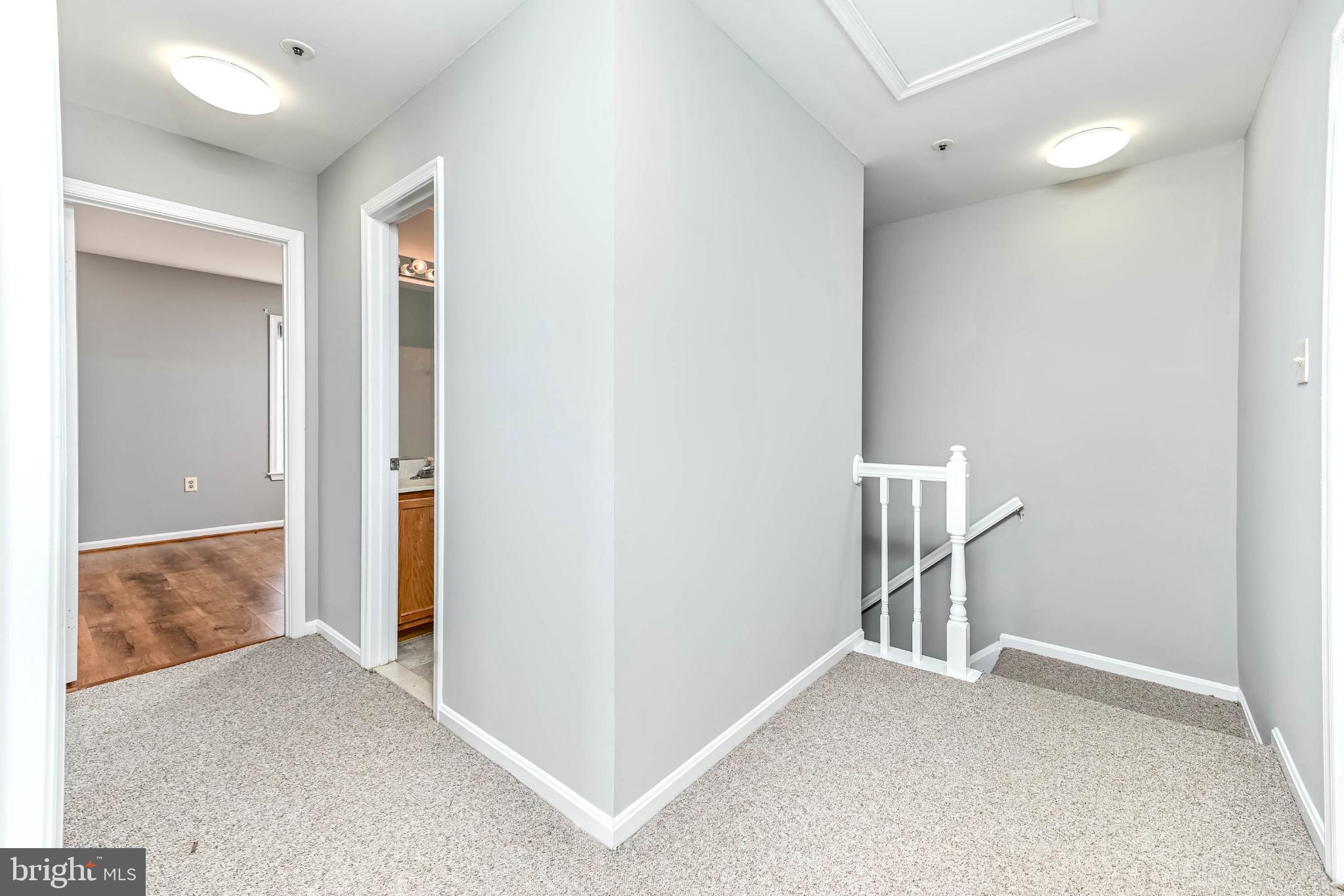 JACKSONS RIDGE CONDOS - Residential