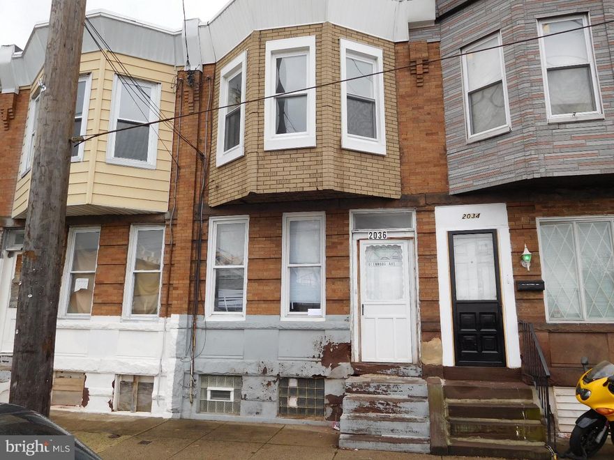 3 bedroom house that is in good condition. heater, electric and plumbing are good.  off All offers will be presented, $2,500 certified deposit and proof of funds will be required. AS IS Addendum and buyer will be responsible for u/o. Seller is equitable owner. Recommend to use assurance abstract for tile This is an assignment transaction. Cash or hard money financing only. All offers will be presented