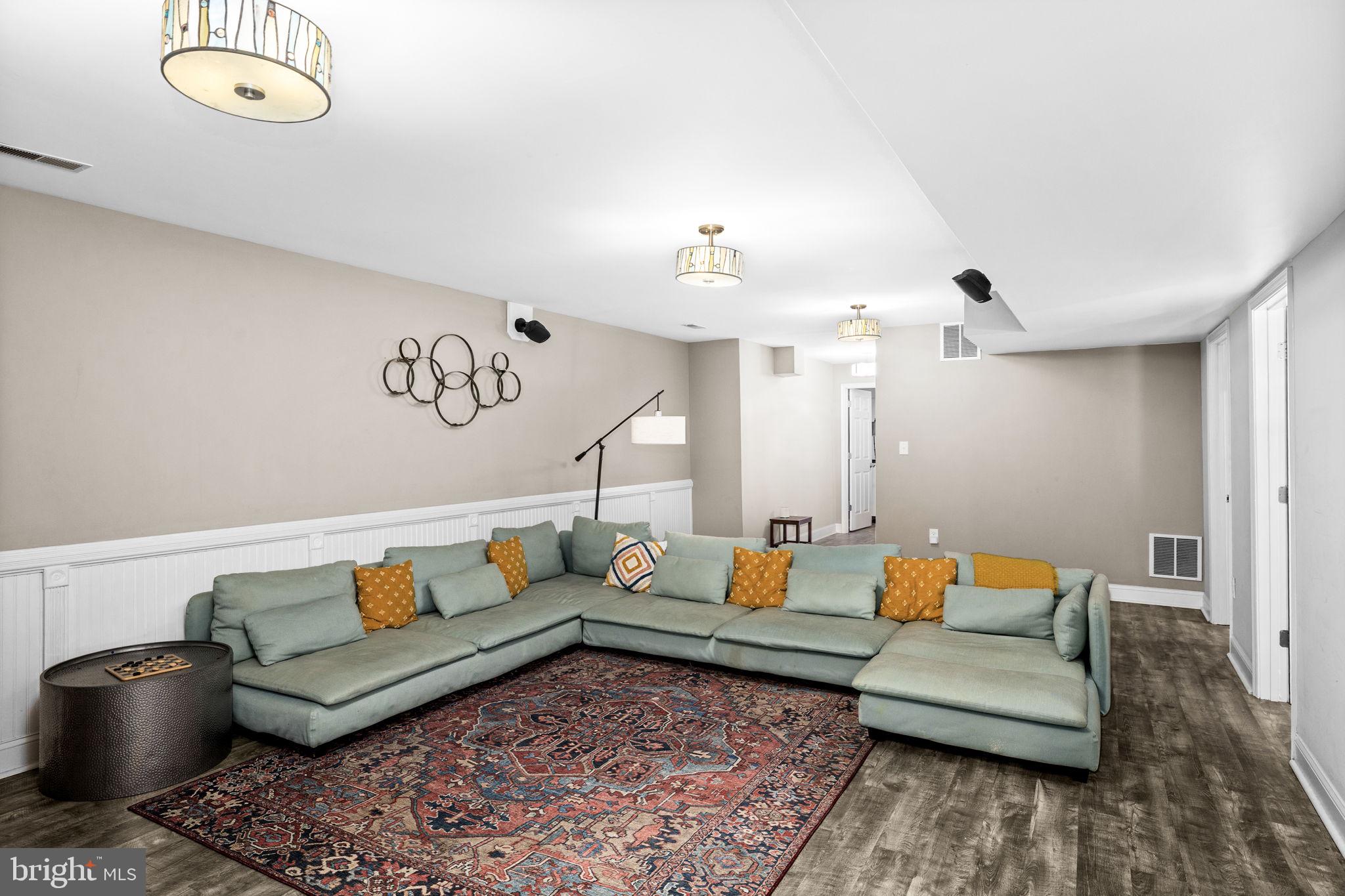 KELLYS LANDING - Residential