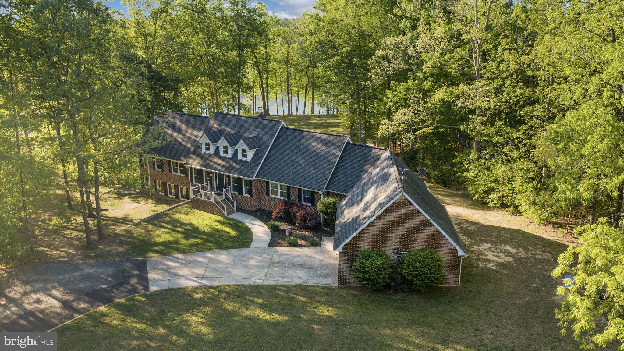 KELLYS LANDING - Residential