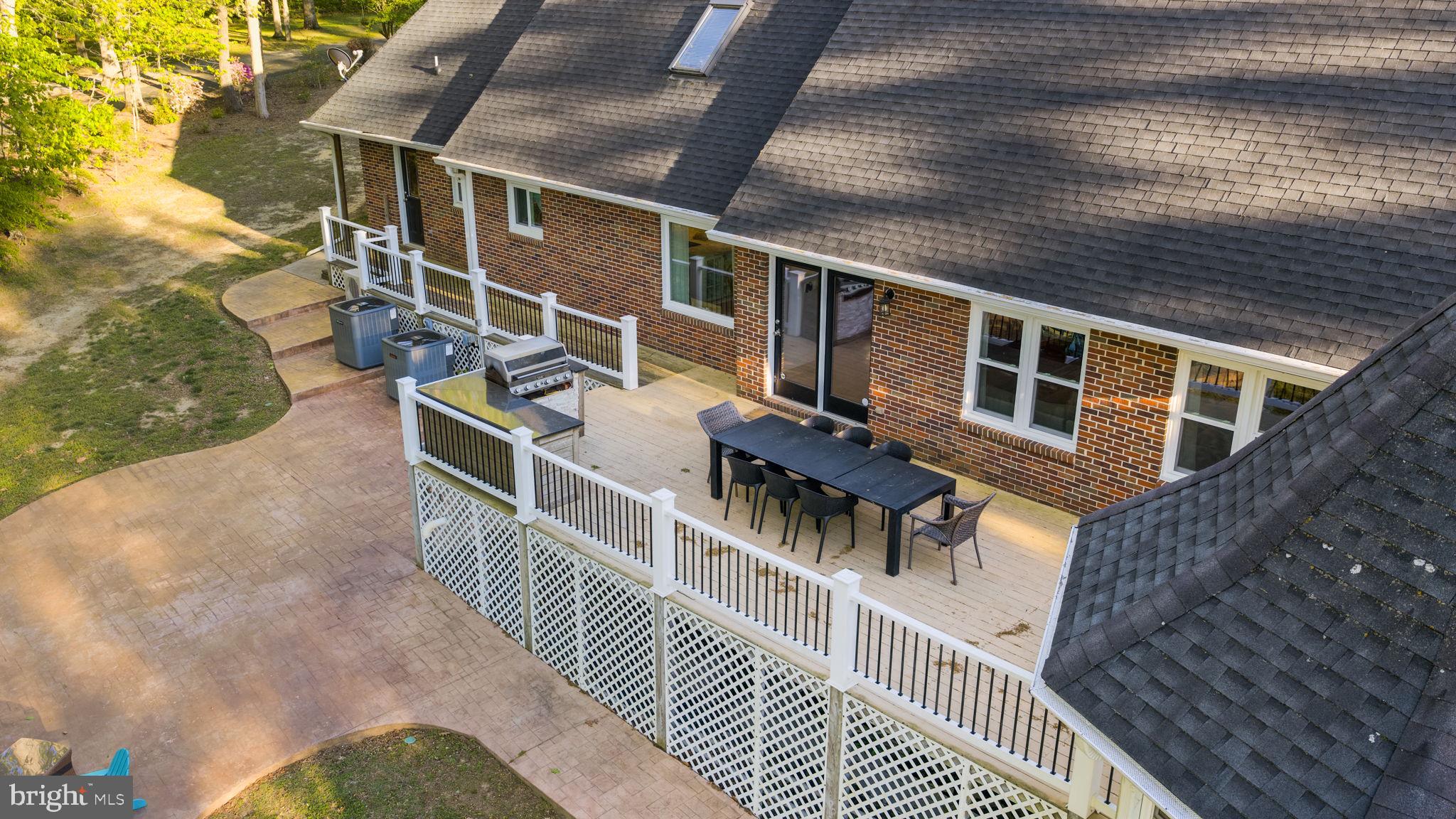 KELLYS LANDING - Residential