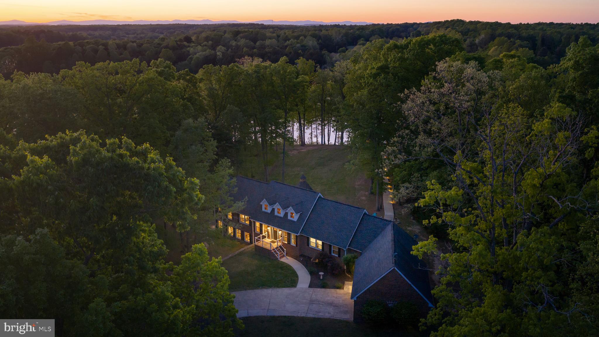 KELLYS LANDING - Residential