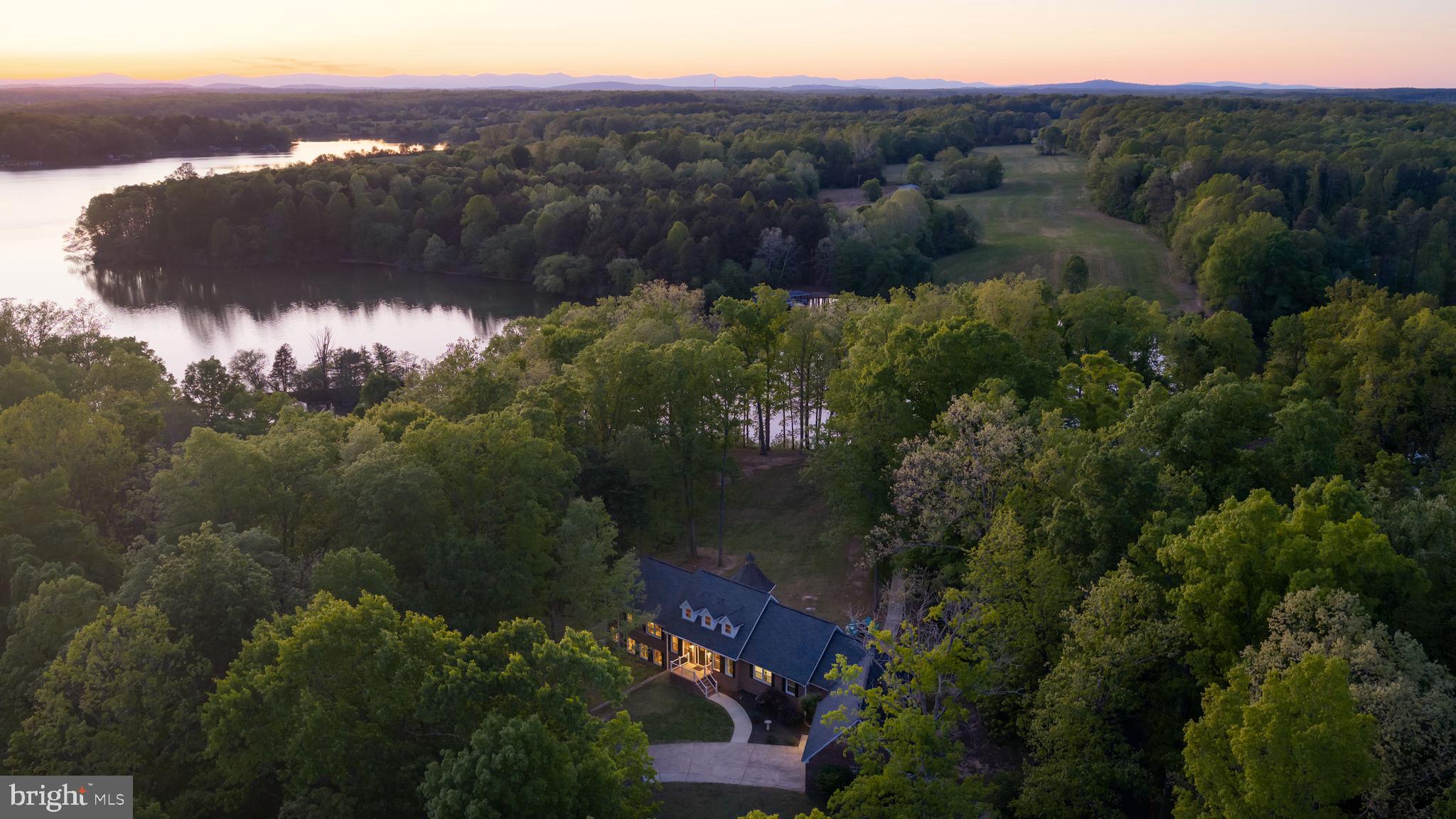 KELLYS LANDING - Residential