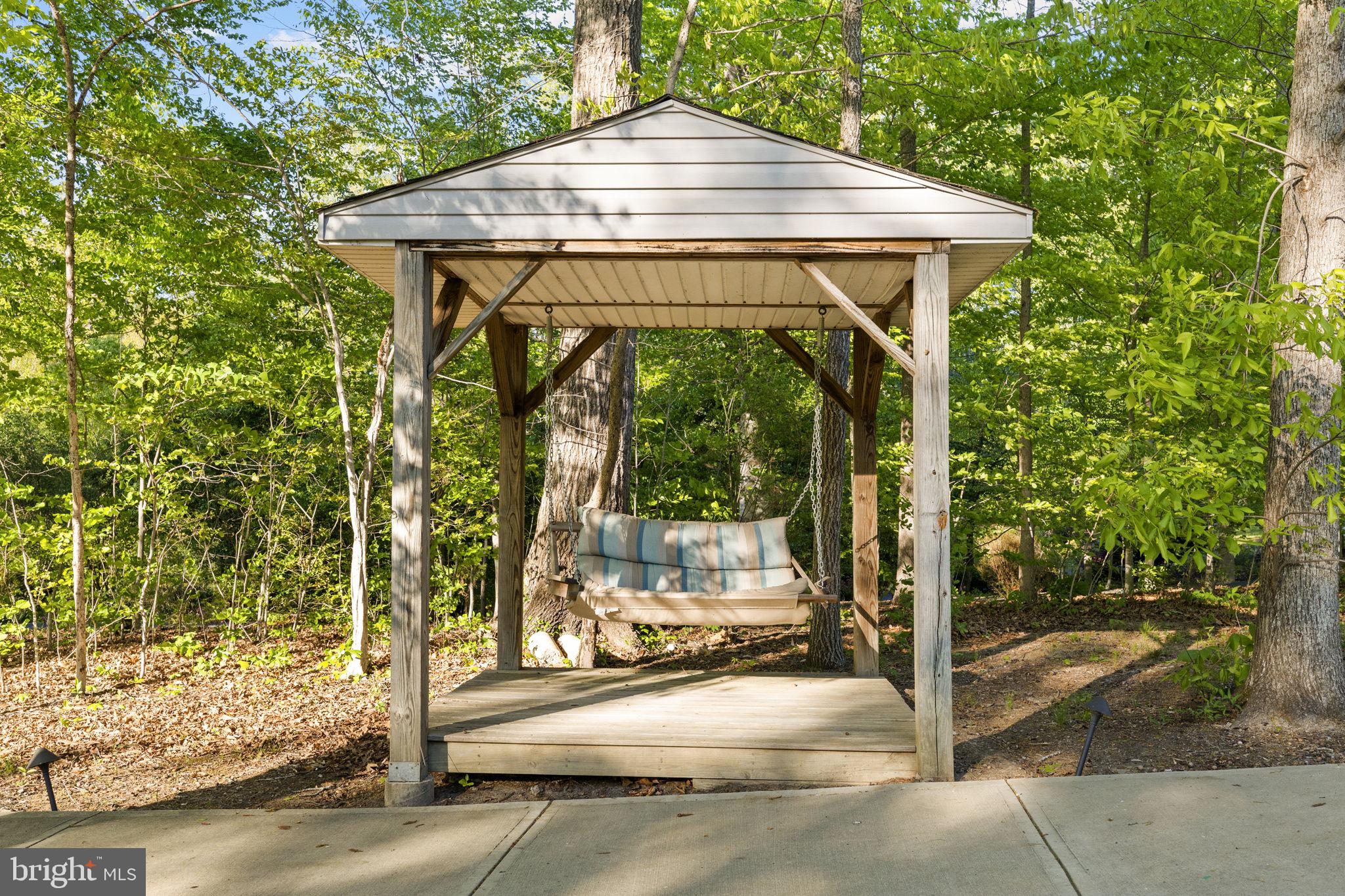 KELLYS LANDING - Residential