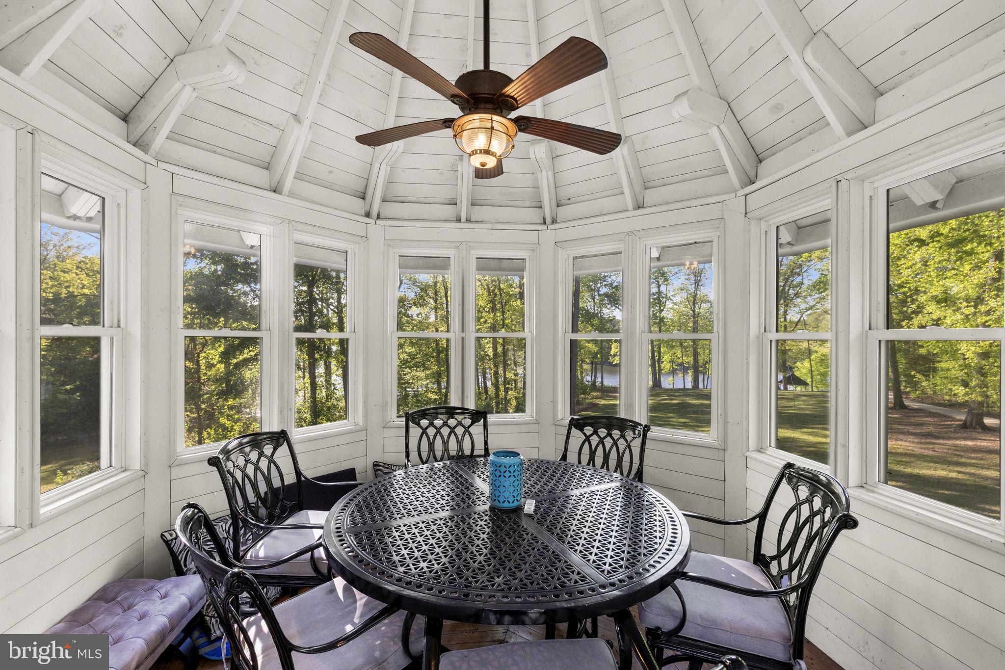 KELLYS LANDING - Residential