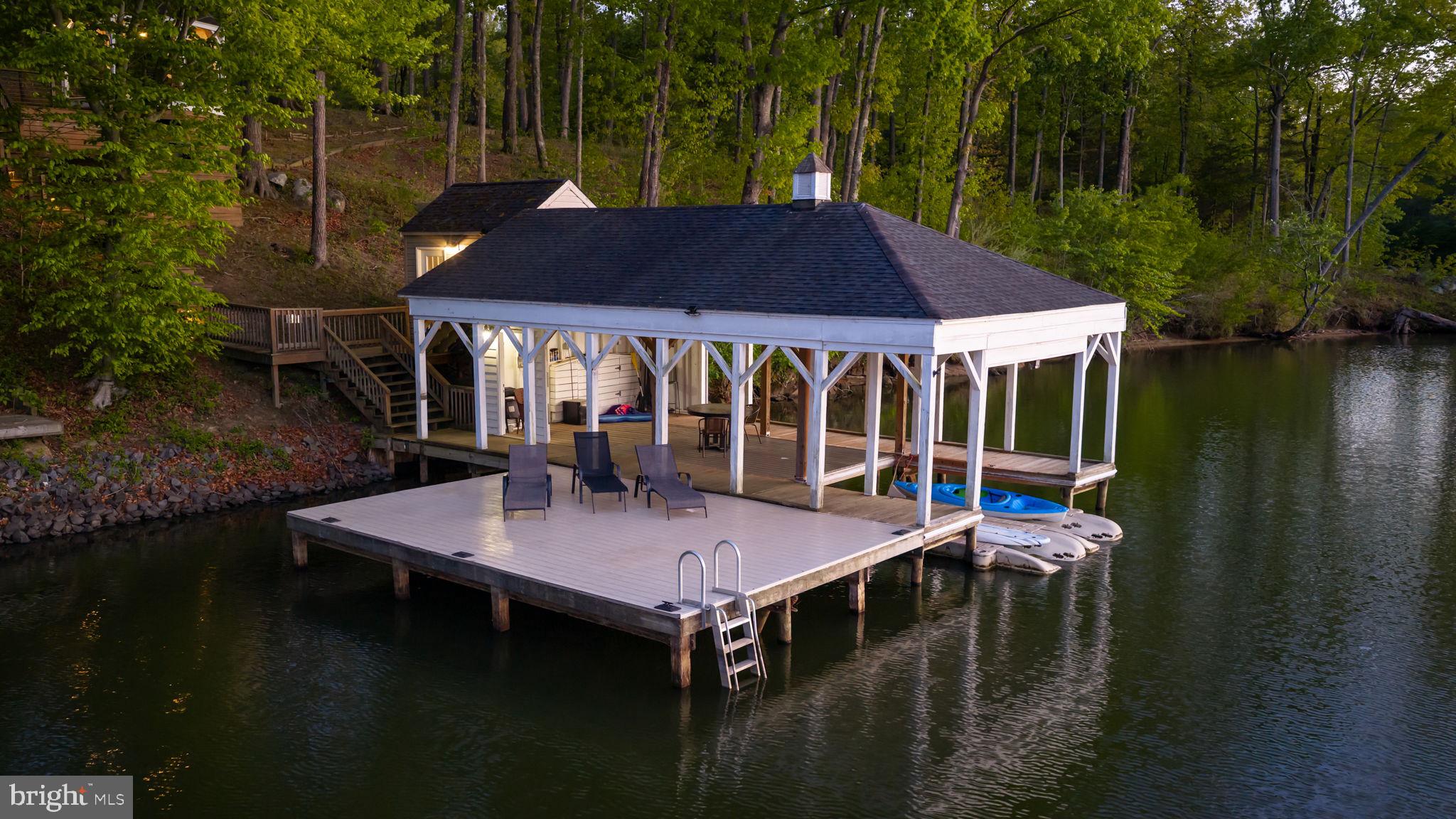 KELLYS LANDING - Residential