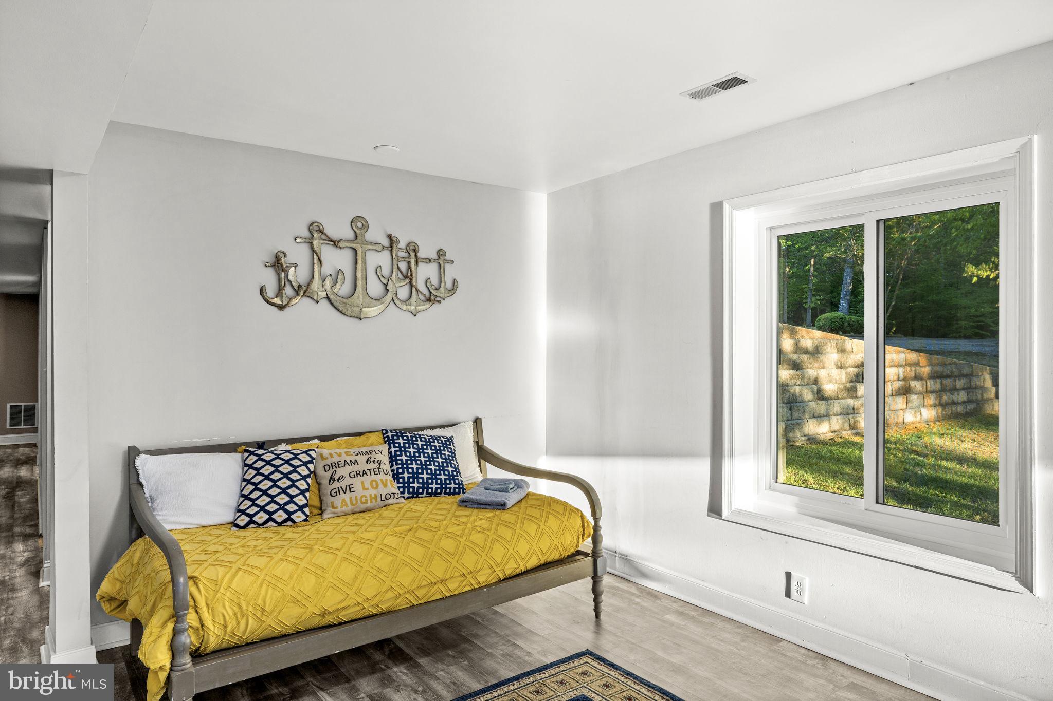 KELLYS LANDING - Residential