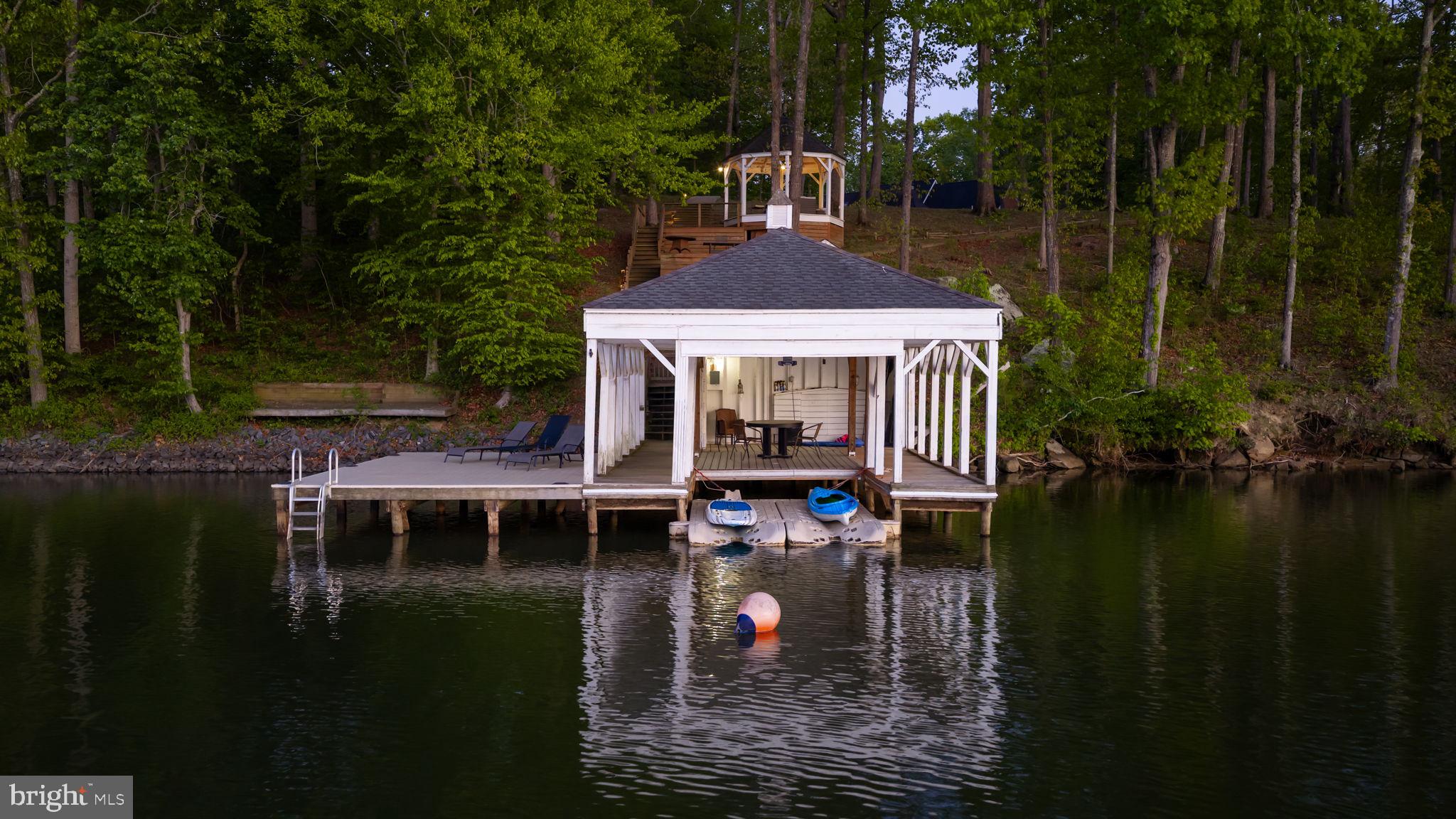 KELLYS LANDING - Residential