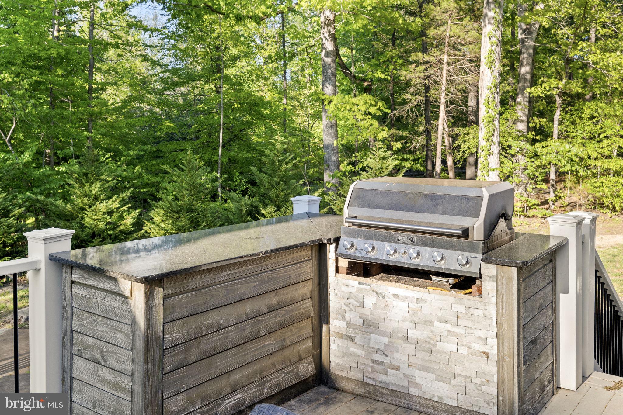 KELLYS LANDING - Residential