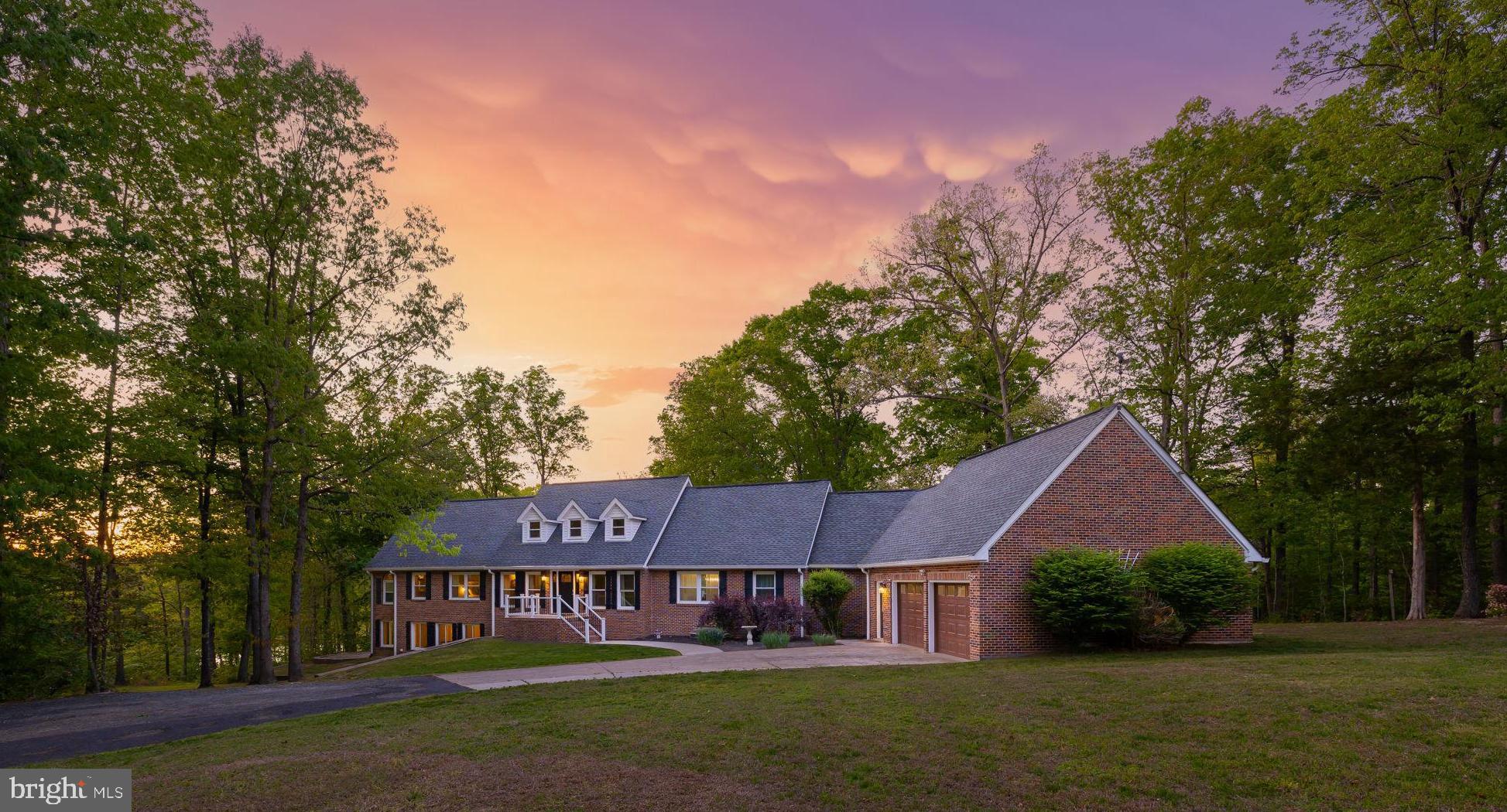 KELLYS LANDING - Residential