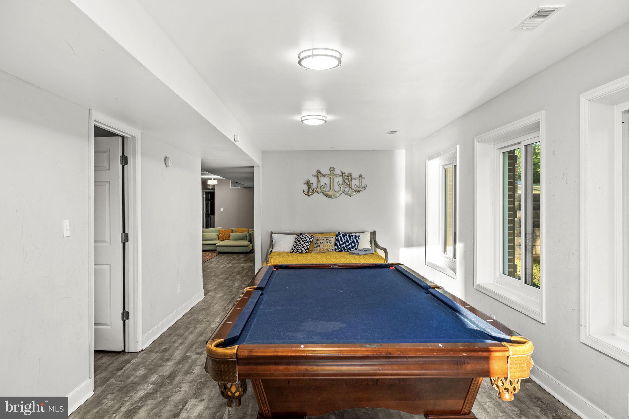 KELLYS LANDING - Residential