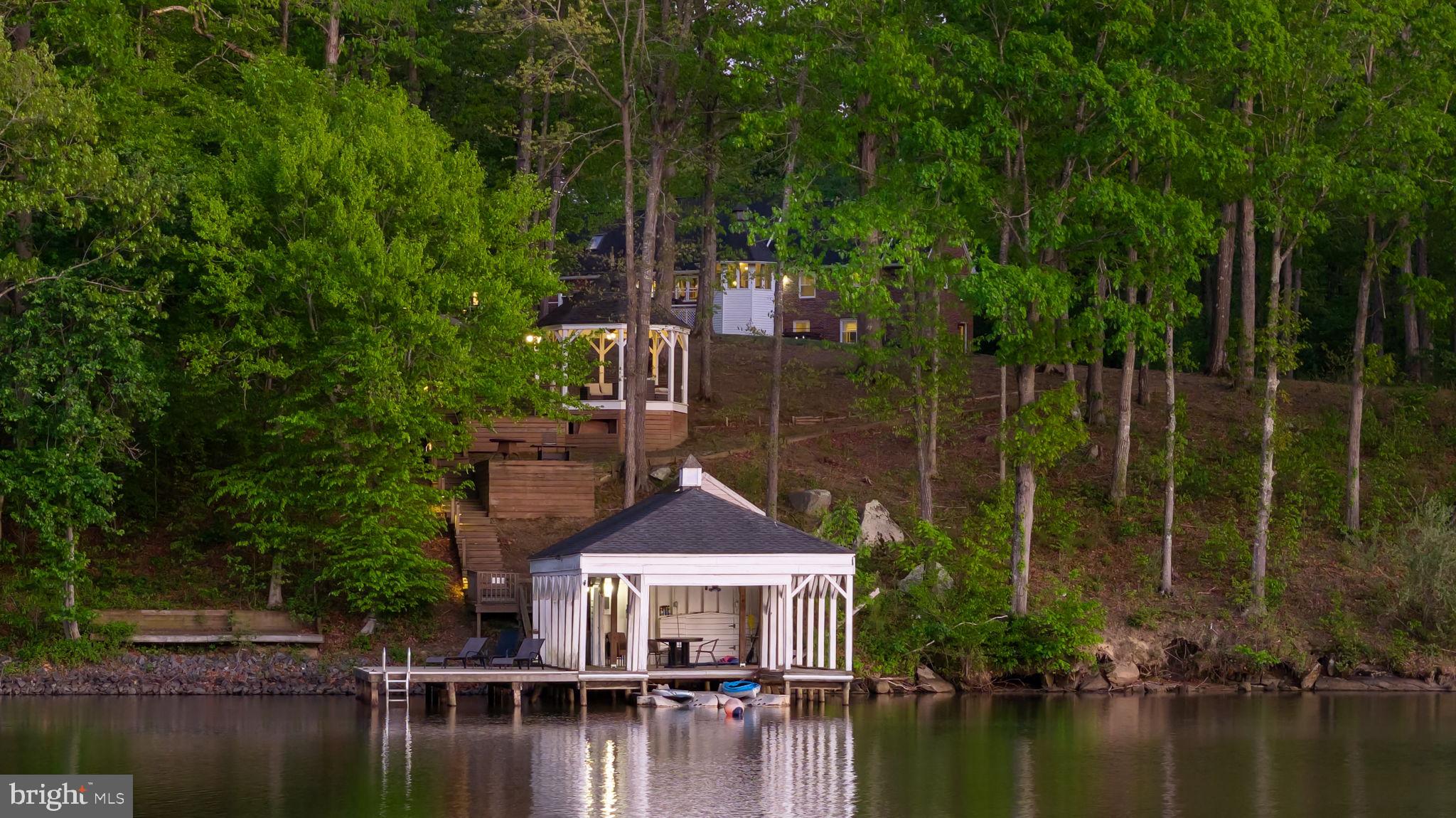 KELLYS LANDING - Residential