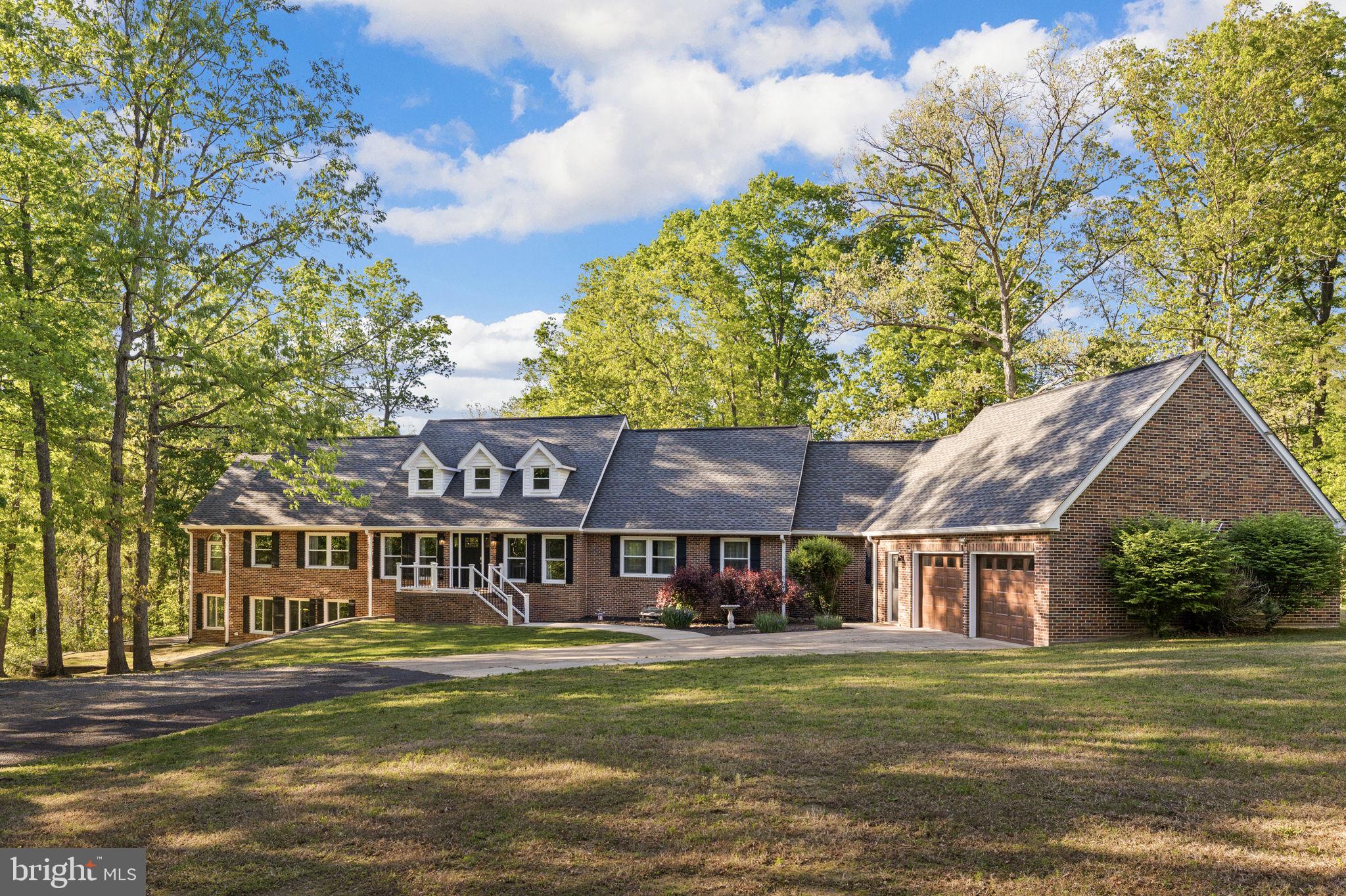 KELLYS LANDING - Residential