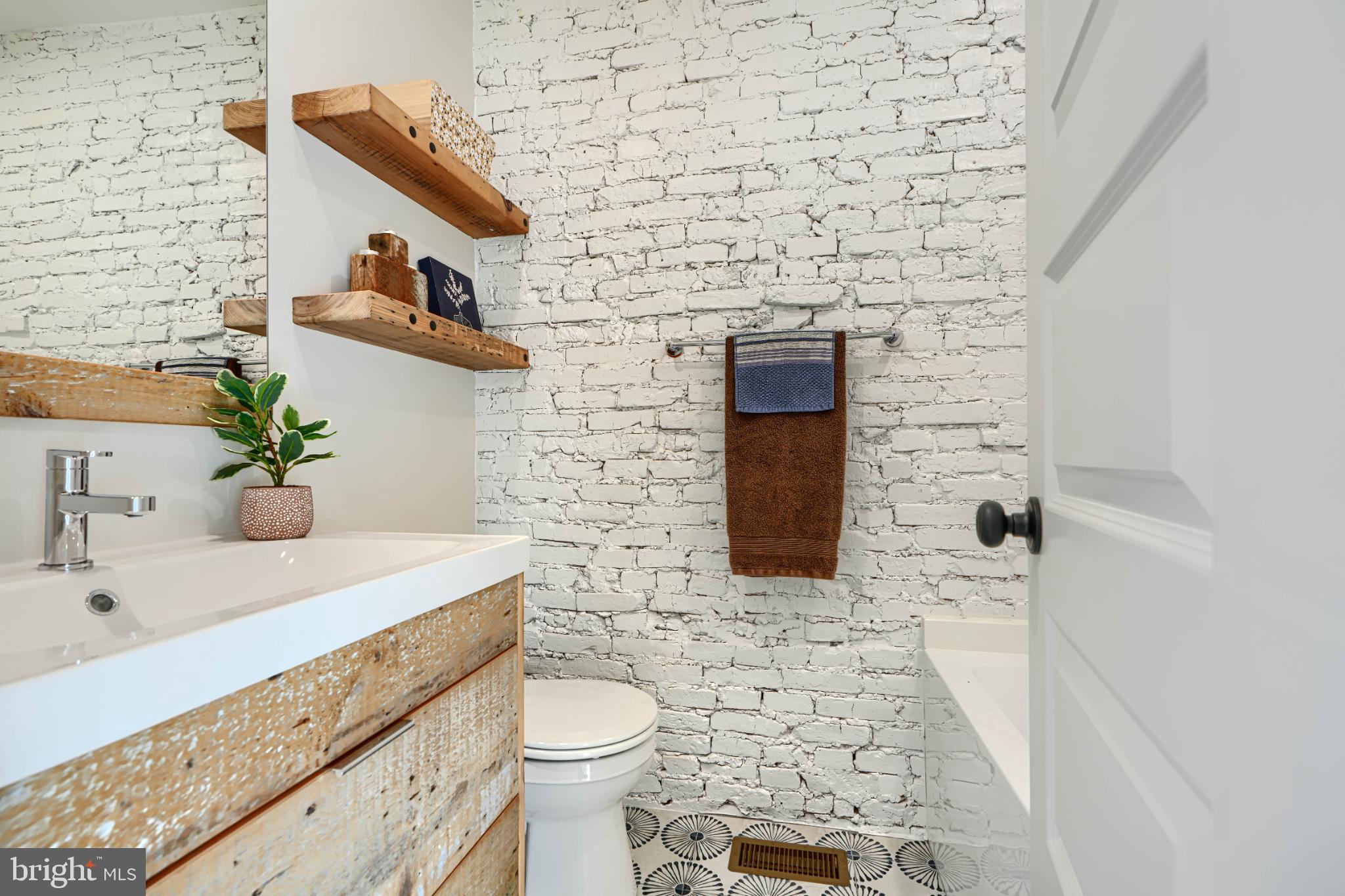 SOUTH BALTIMORE - Residential
