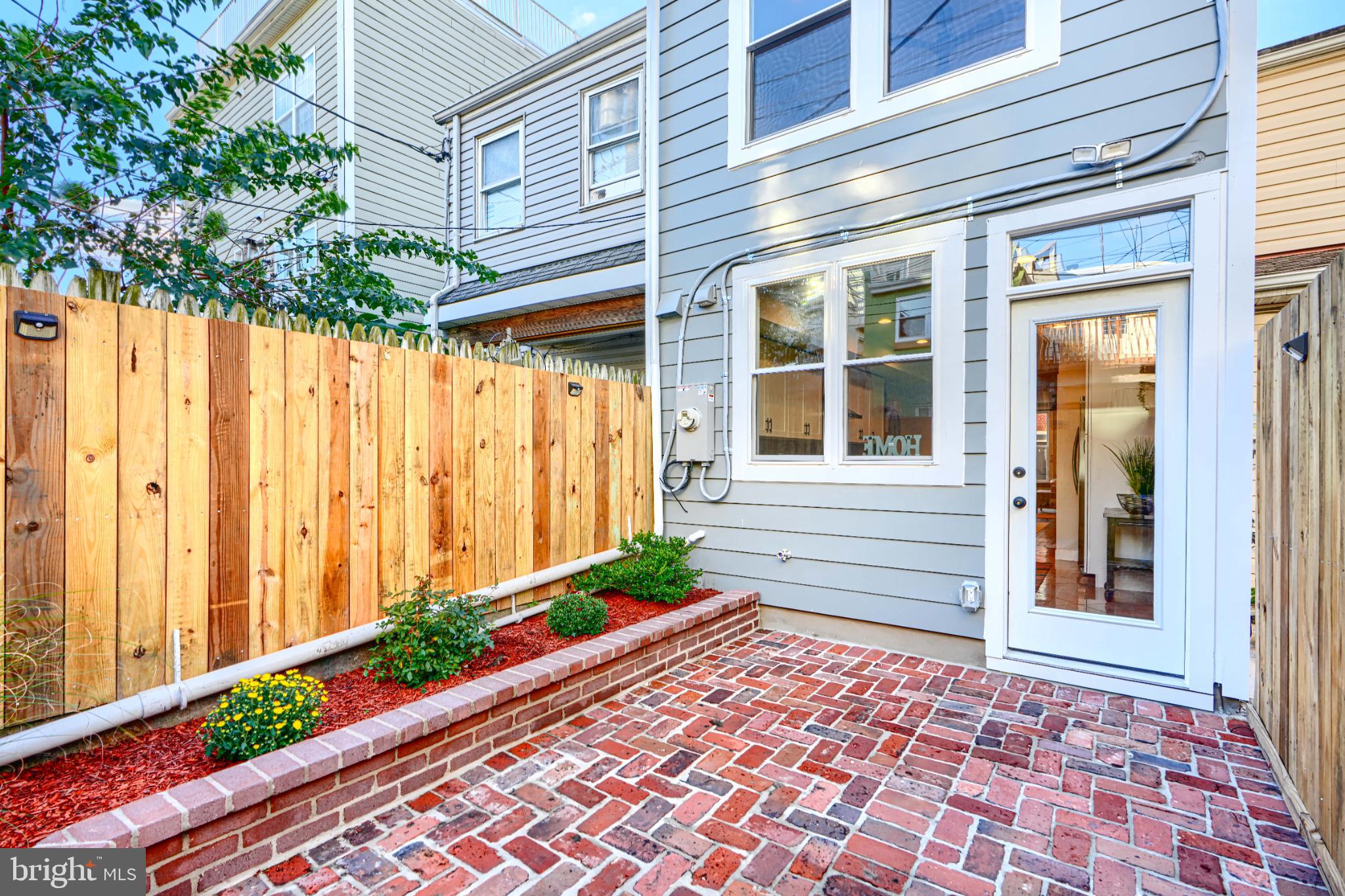 SOUTH BALTIMORE - Residential